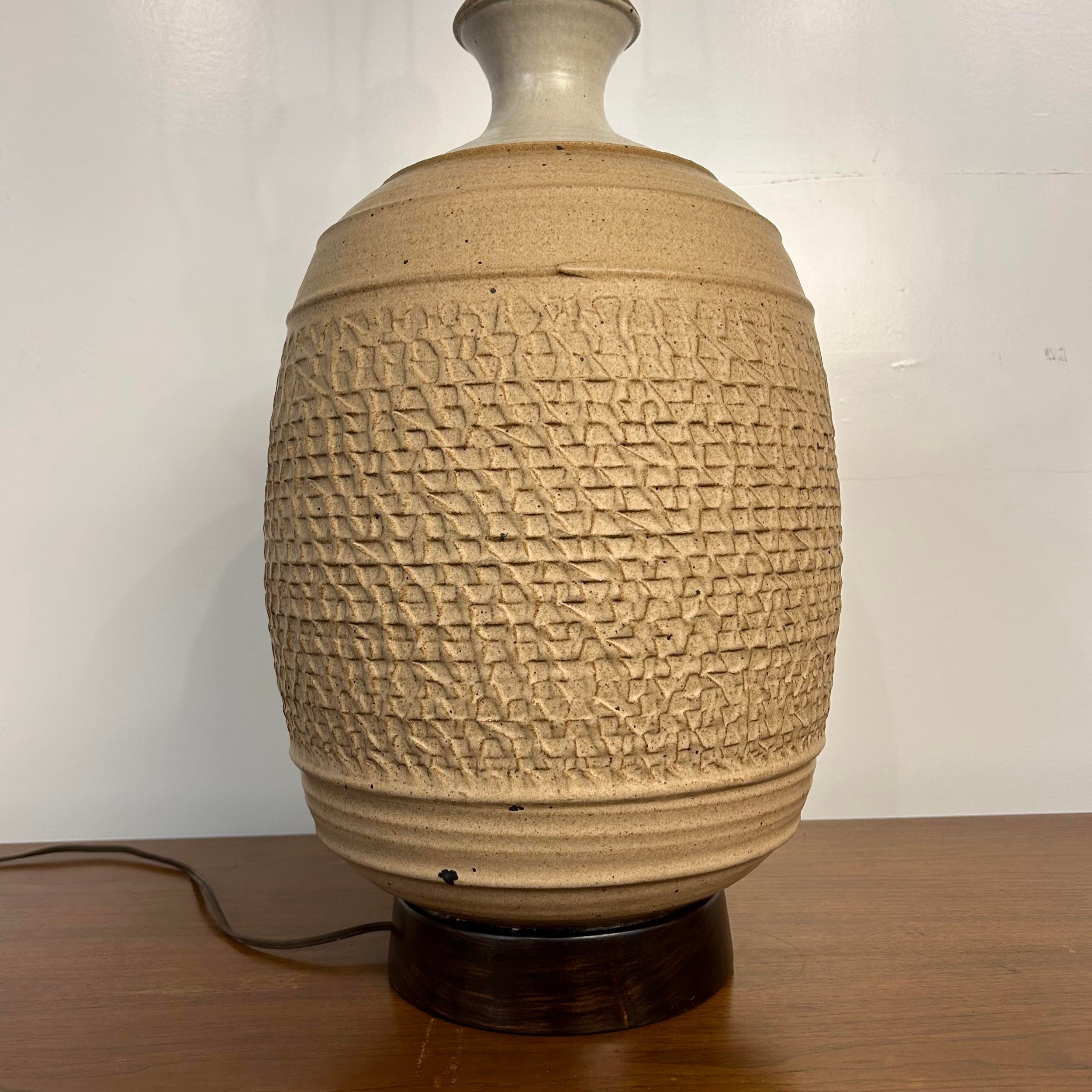 bob-kinzie-pottery-table-lamp-mid-century-modern-american-studio-5276.jpeg