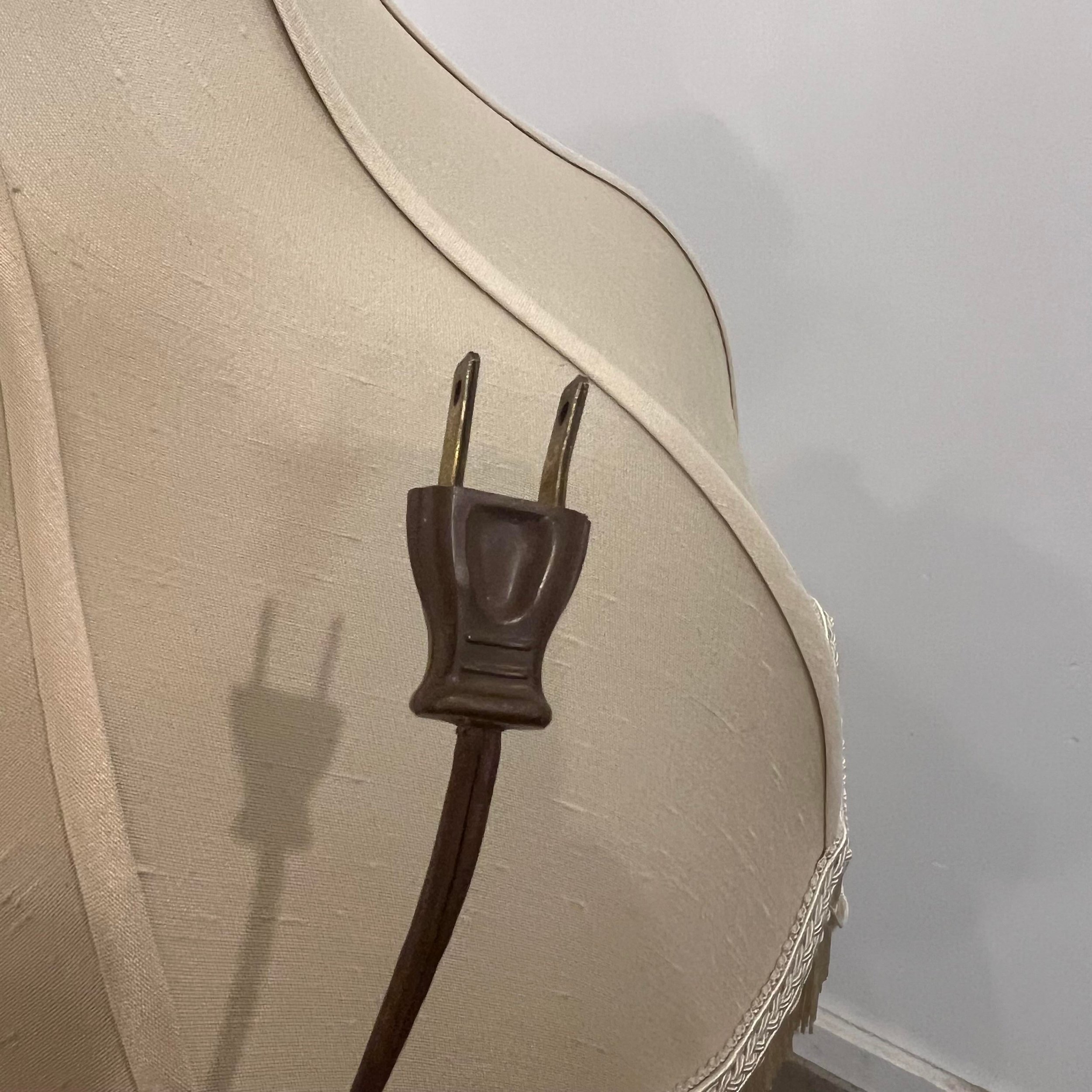 warren-kessler-brass-floor-lamp-7167.jpeg