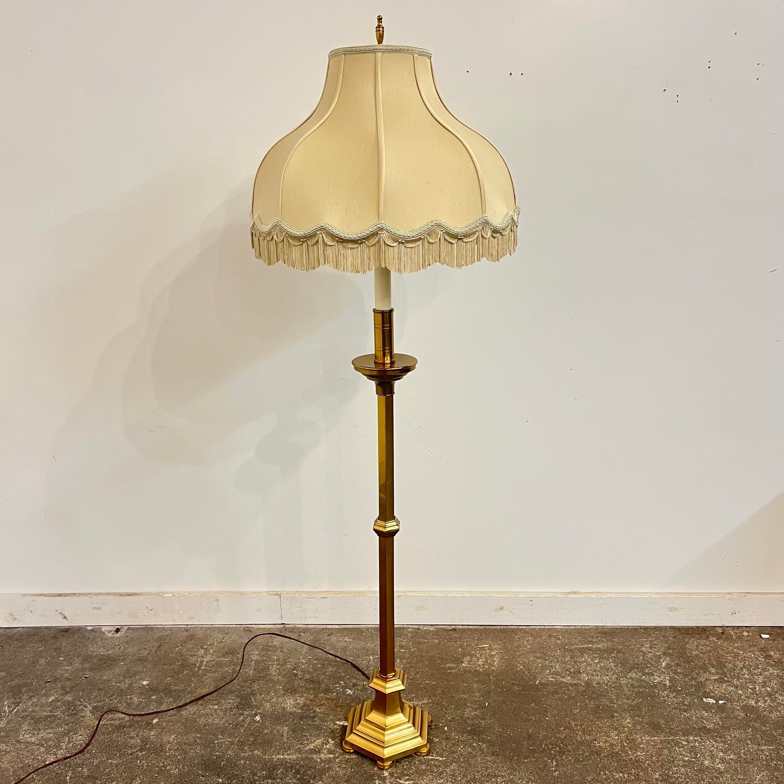 warren-kessler-brass-floor-lamp-7358.jpeg