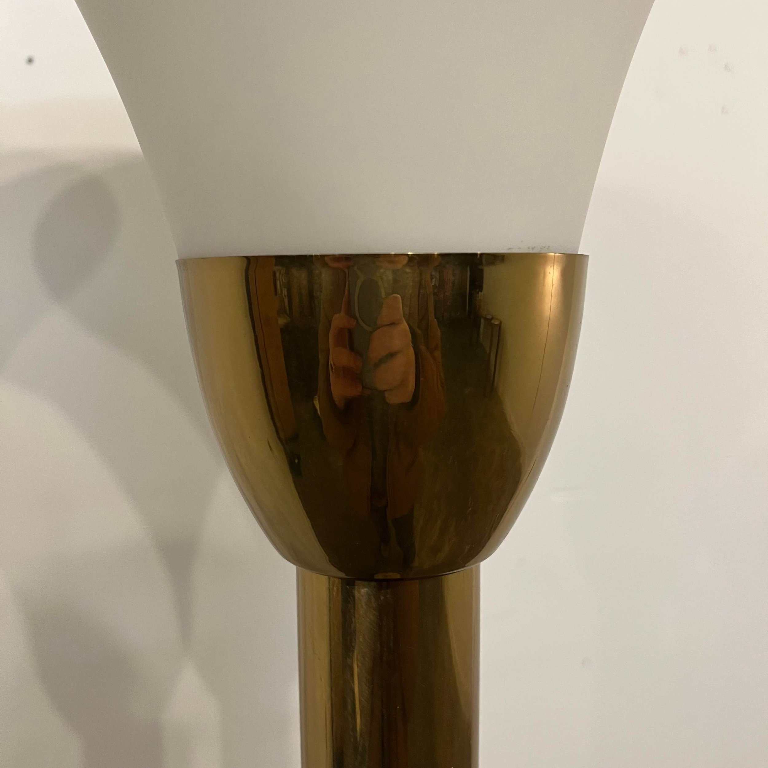 walter-von-nessen-brass-floor-lamp-2884.jpeg