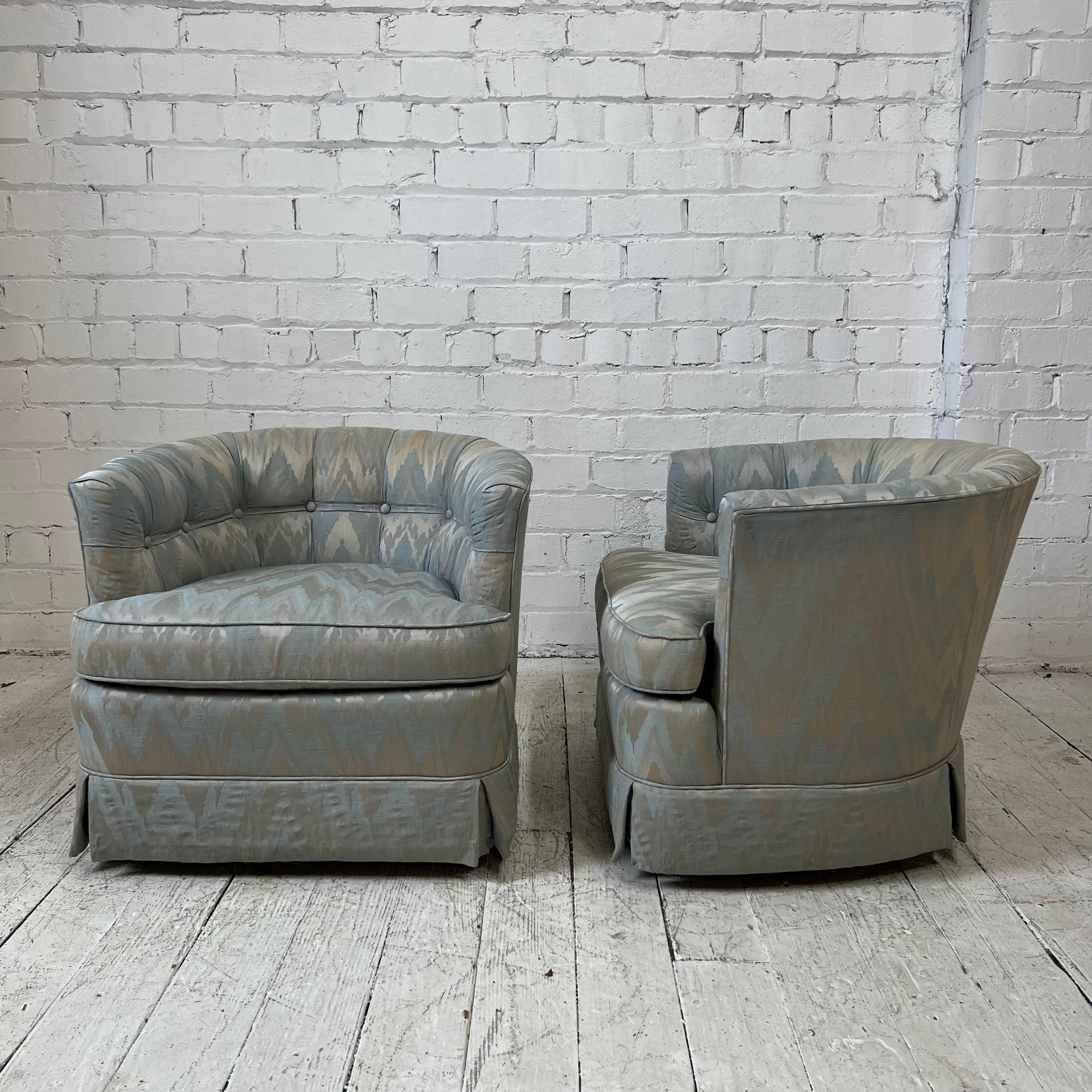 pair-of-drexel-chairs-on-casters-5596.jpeg