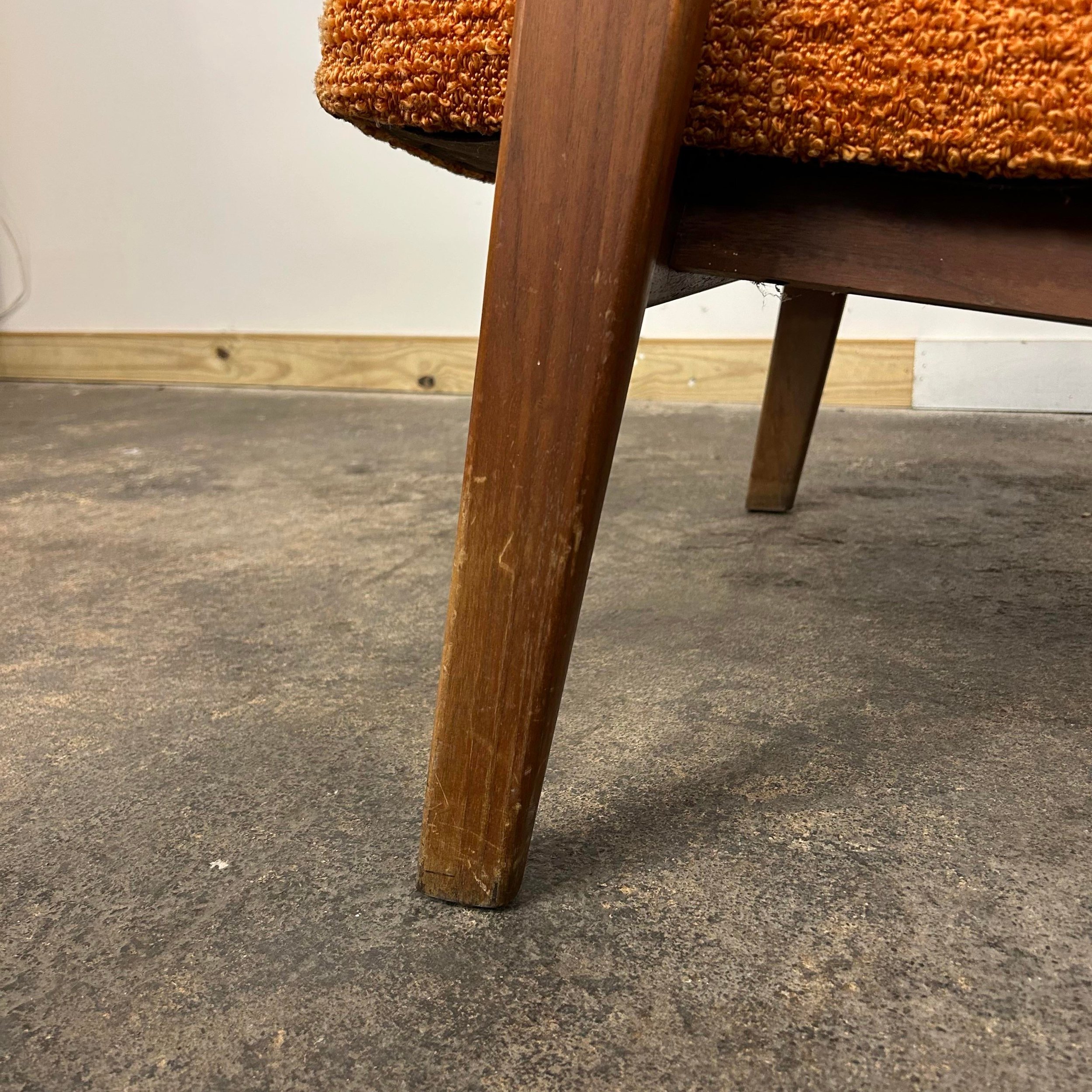 adrian-pearsall-for-craft-associates-walnut-lounge-chair-8803.jpeg