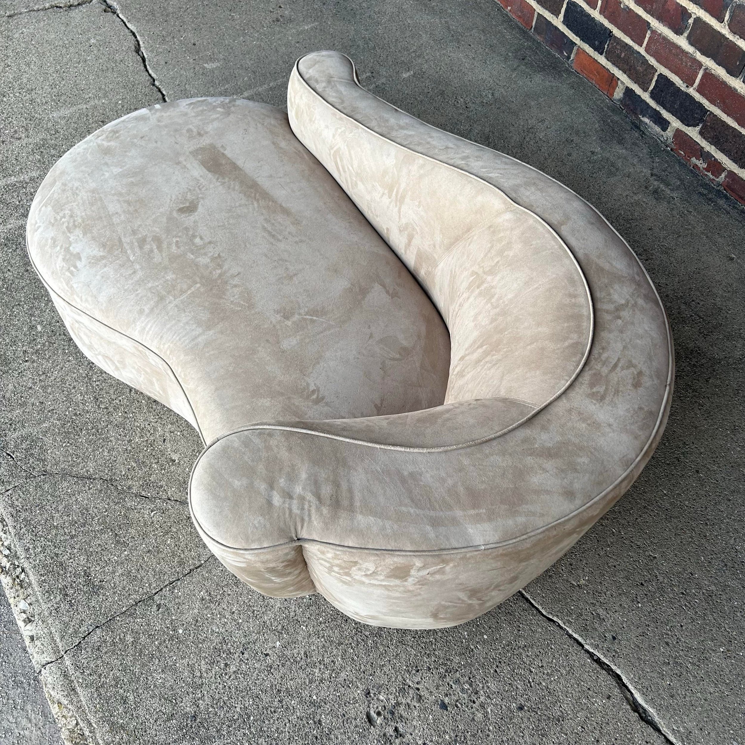 vladimir-kagan-style-chaise-lounge-post-modern-7305.jpeg