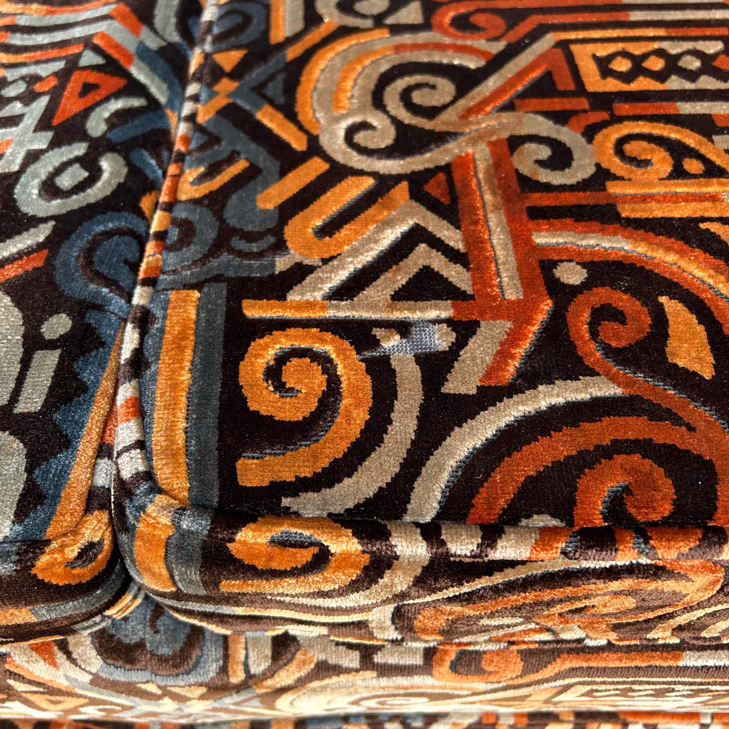 mid-20th-century-graphic-velvet-sofa-jack-lenor-larsen-style-6034.jpeg