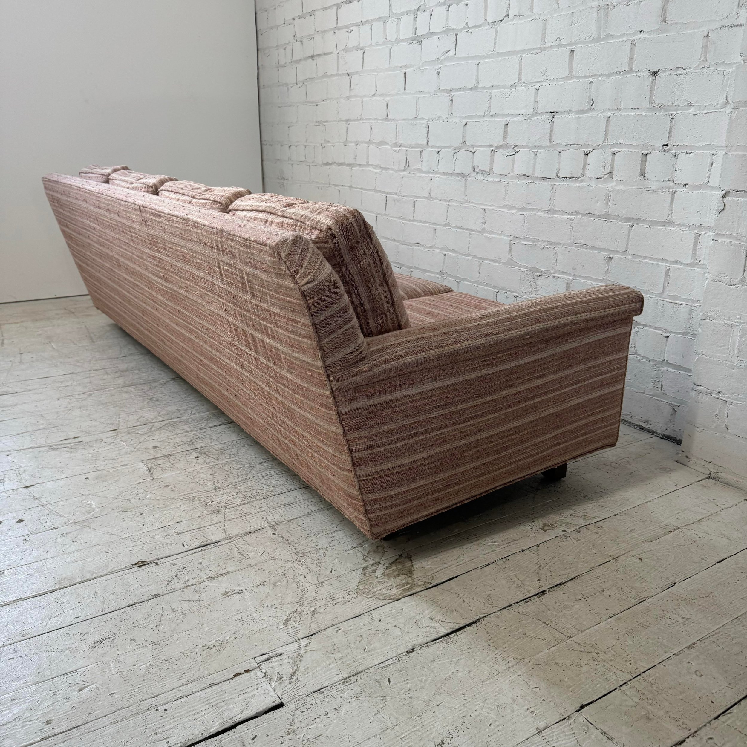 edward-wormley-for-dunbar-sofa-1612.jpeg