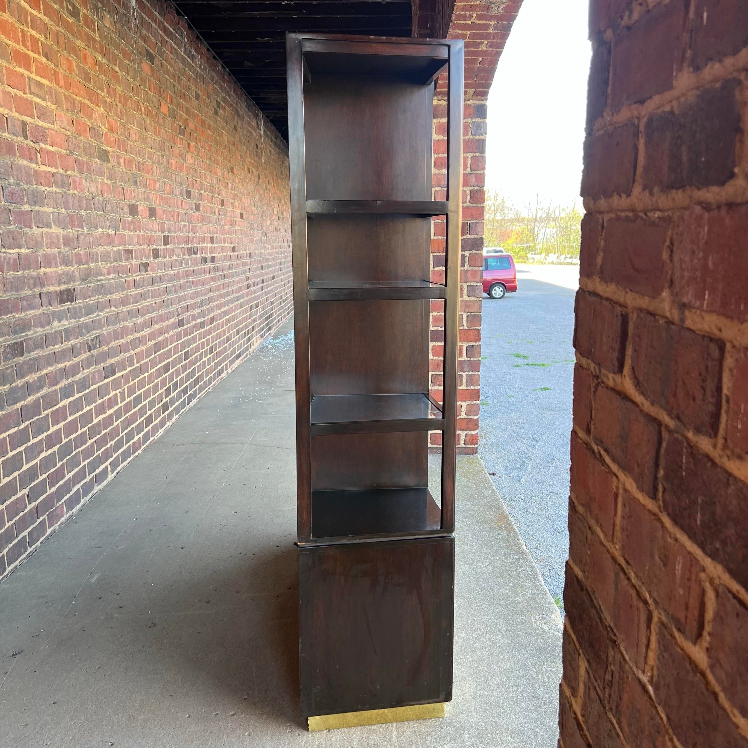 edward-wormley-for-dunbar-display-wall-unit-shelving-glass-brass-6547.jpeg