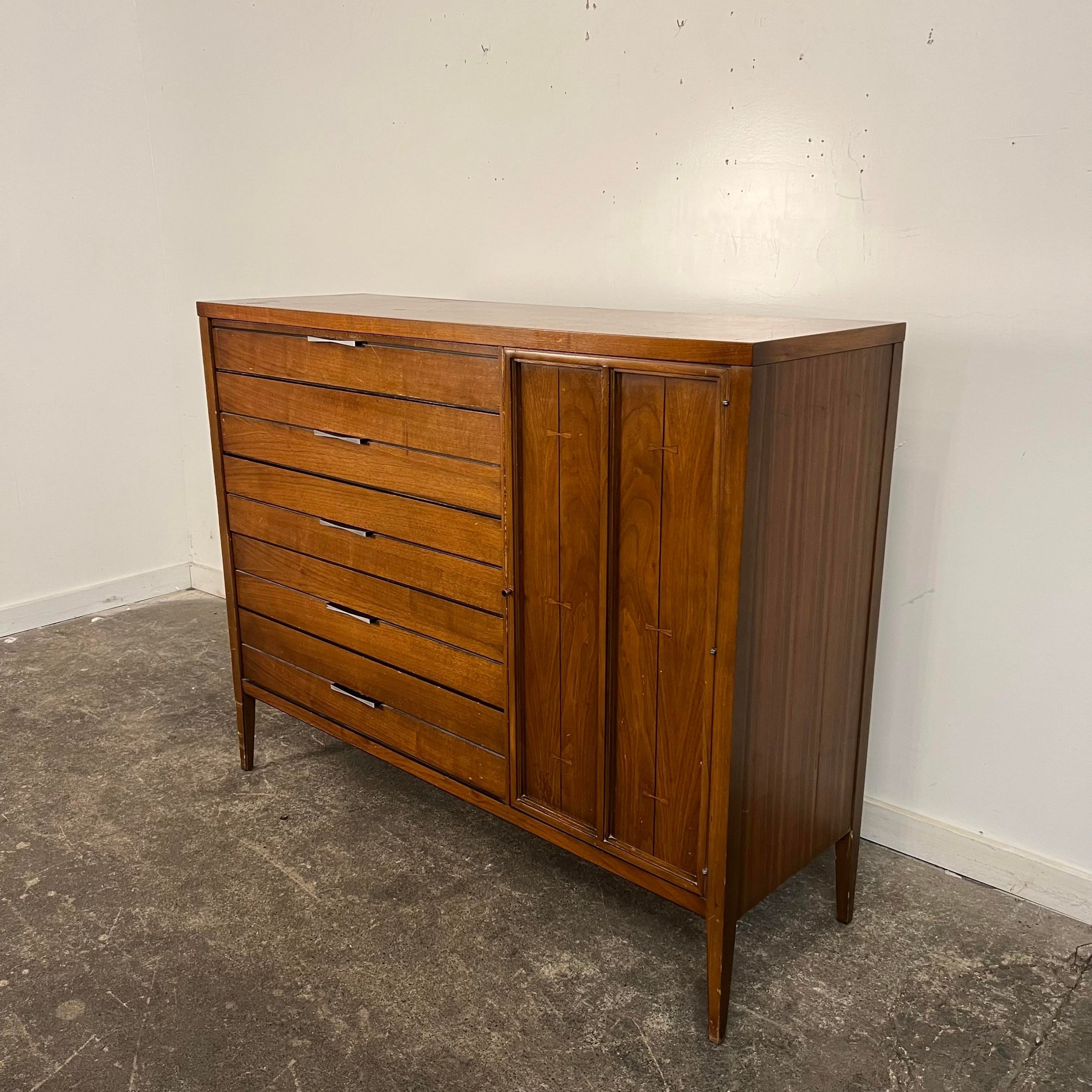 lane-tuxedo-gentlemens-cabinet-mccobb-style-1714.jpeg