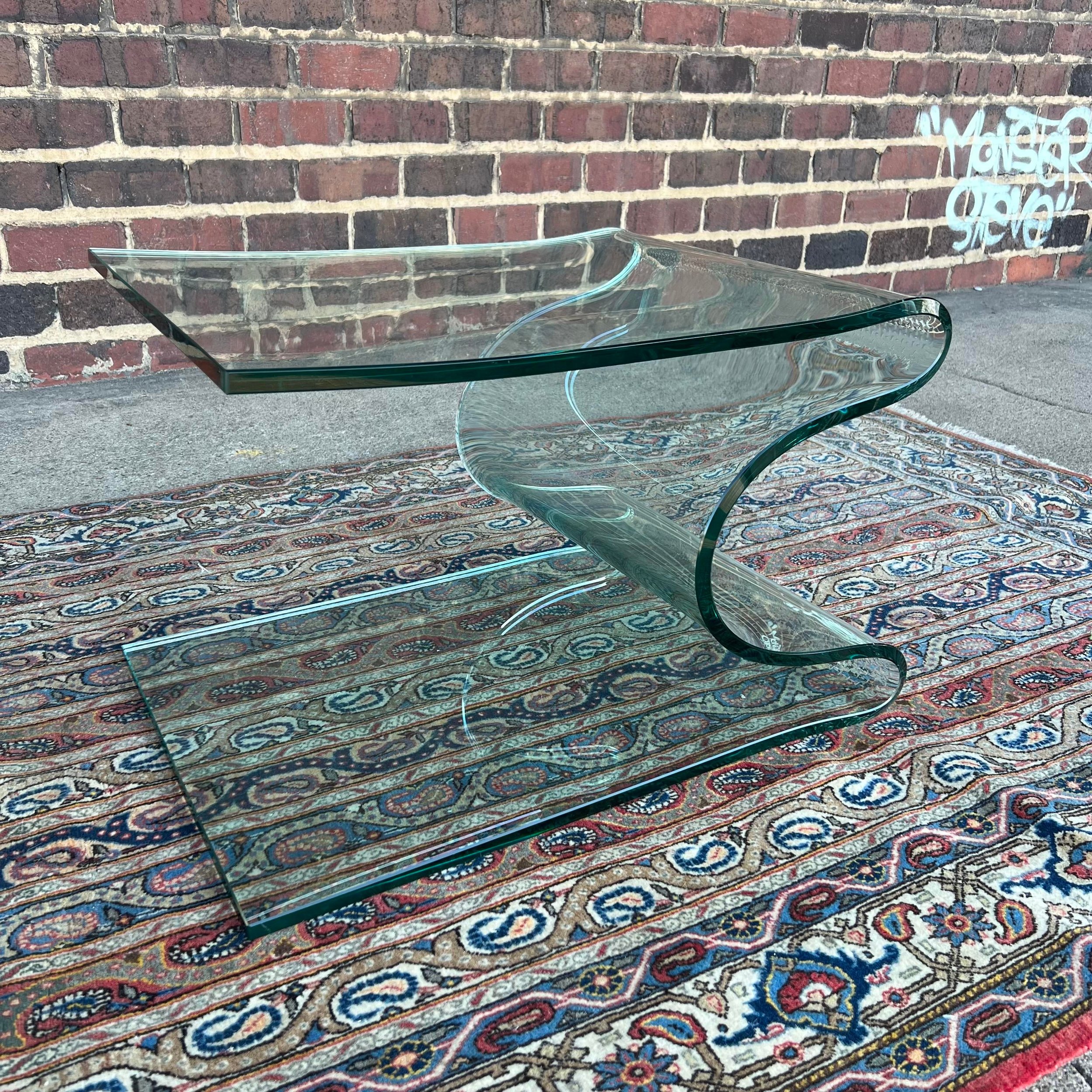 ribbon-glass-side-table-9986.jpeg