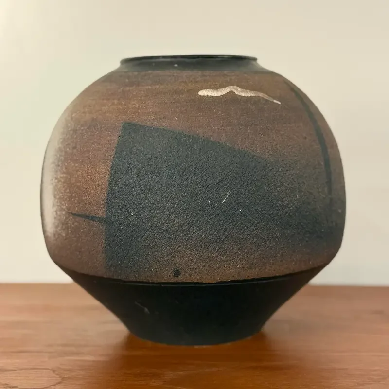 george-roby-studio-pottery-vessel-1960s-1185.webp