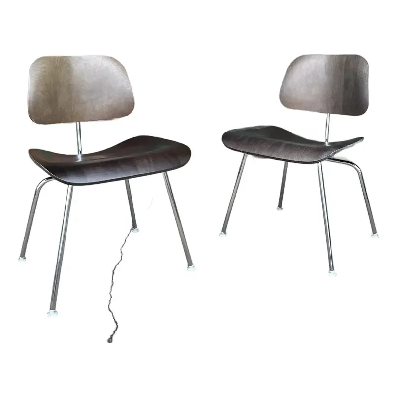 pair-of-eames-herman-miller-lcm-lounge-chairs-3171.webp