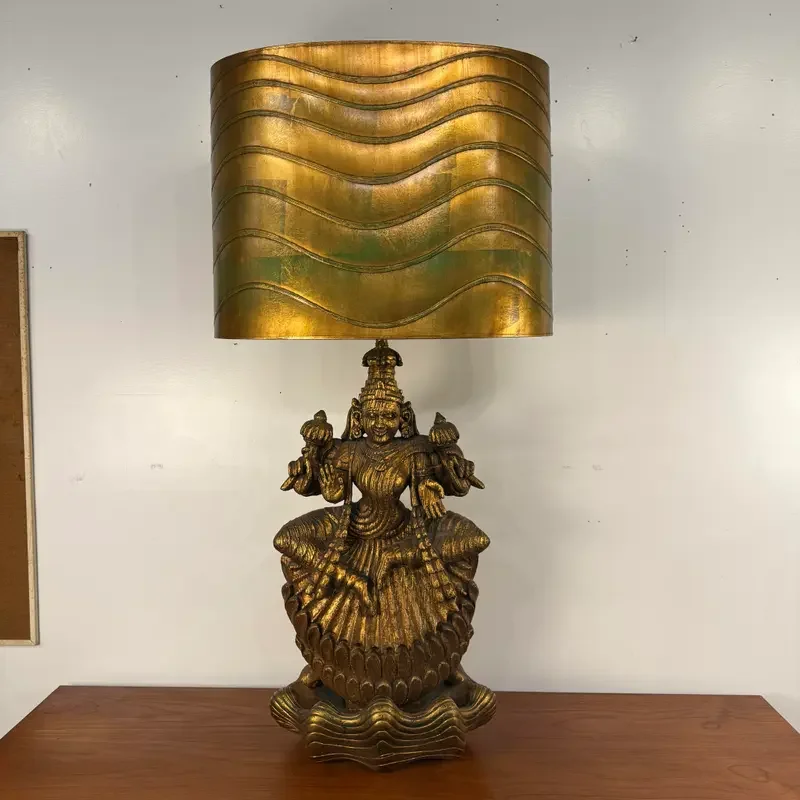 large-indian-goddess-chalkware-table-lamp-with-gold-and-green-patina-1950s-4247.webp