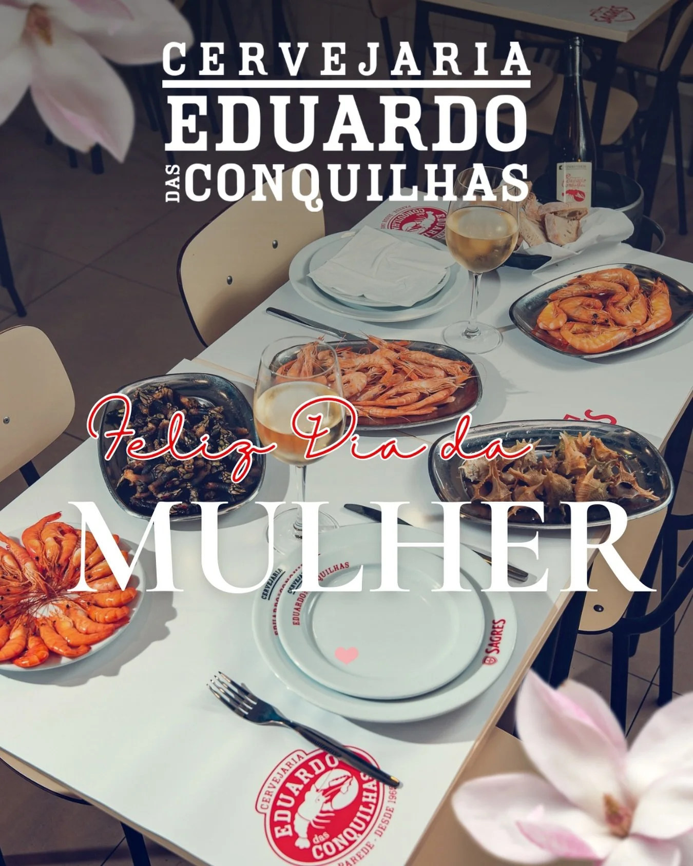 Hoje celebramos todas as mulheres. 🌸

A for&ccedil;a, a dedica&ccedil;&atilde;o, a alegria e a presen&ccedil;a que tornam cada dia mais especial.

No Eduardo das Conquilhas brindamos a todas as mulheres que nos visitam, trabalham connosco e fazem pa