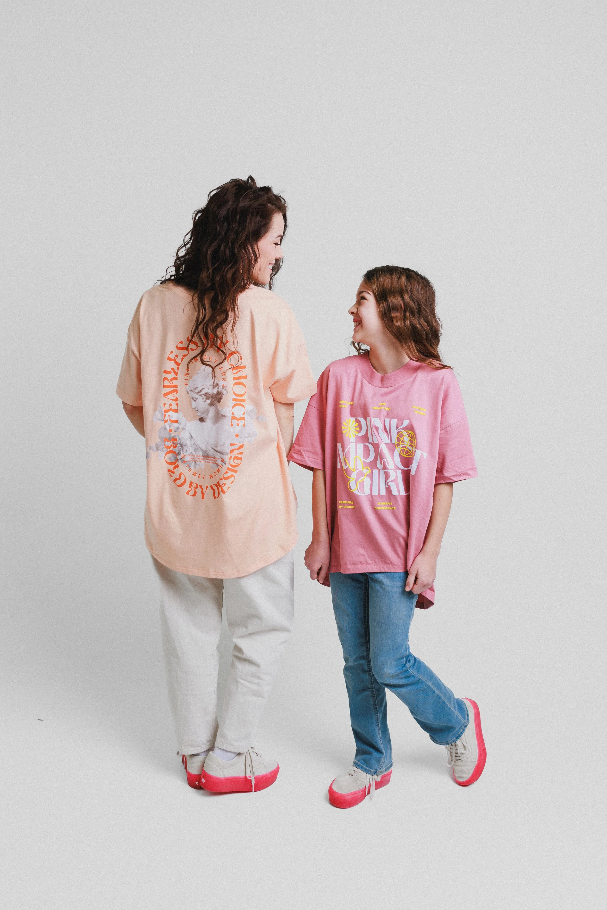 Pink24Merch_528.jpg