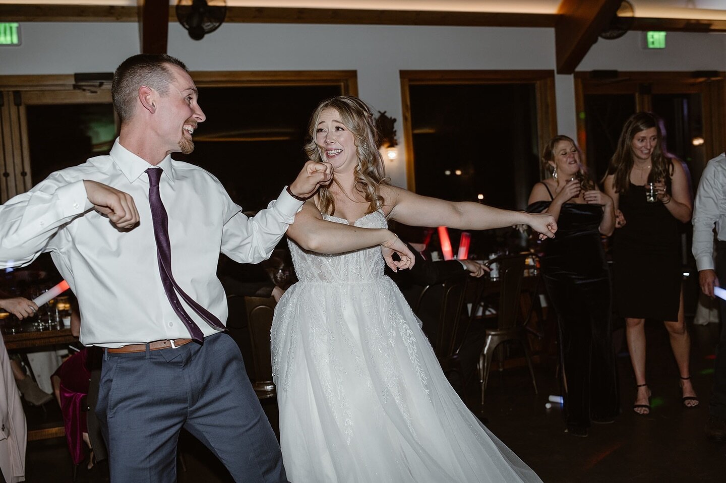 That feeling when you find your forever dance partner!
.
.
.
.
.
Photo- @marizieglerphoto 
Venue- @thelandingatestespark 
Catering- @sugarpinecatering 
Planner- @meridith.perfecttouch 
.
.
.
.
.
#weddingdj #dj #wedding #djlife #mobiledj #eventdj #clu