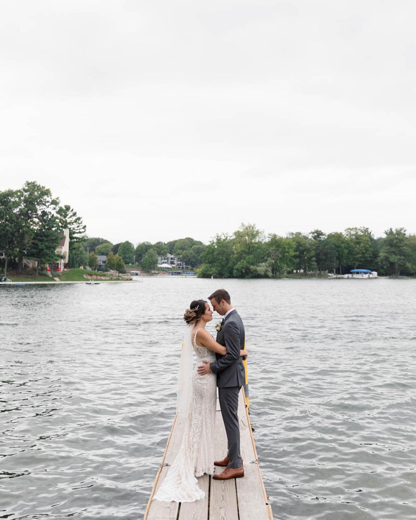 Happy Labor Day! 🚤 And FIRST anniversary weekend to Anna and Ryan! Couldn&rsquo;t have imagined a more perfect spot to celebrate their wisco wedding over Labor Day weekend&hellip;at the lake. 🤍