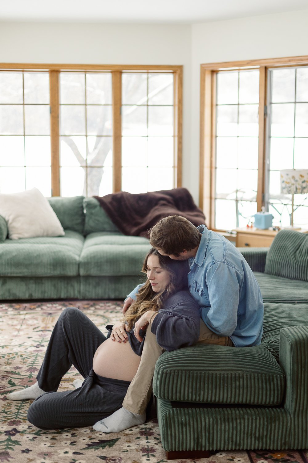 GC-pewaukee-in-home-maternity-session-8.jpg