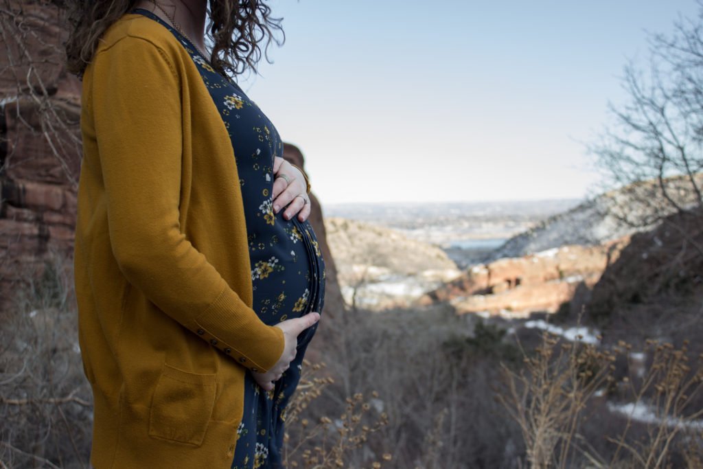 Maternity Portraits at Red Rocks