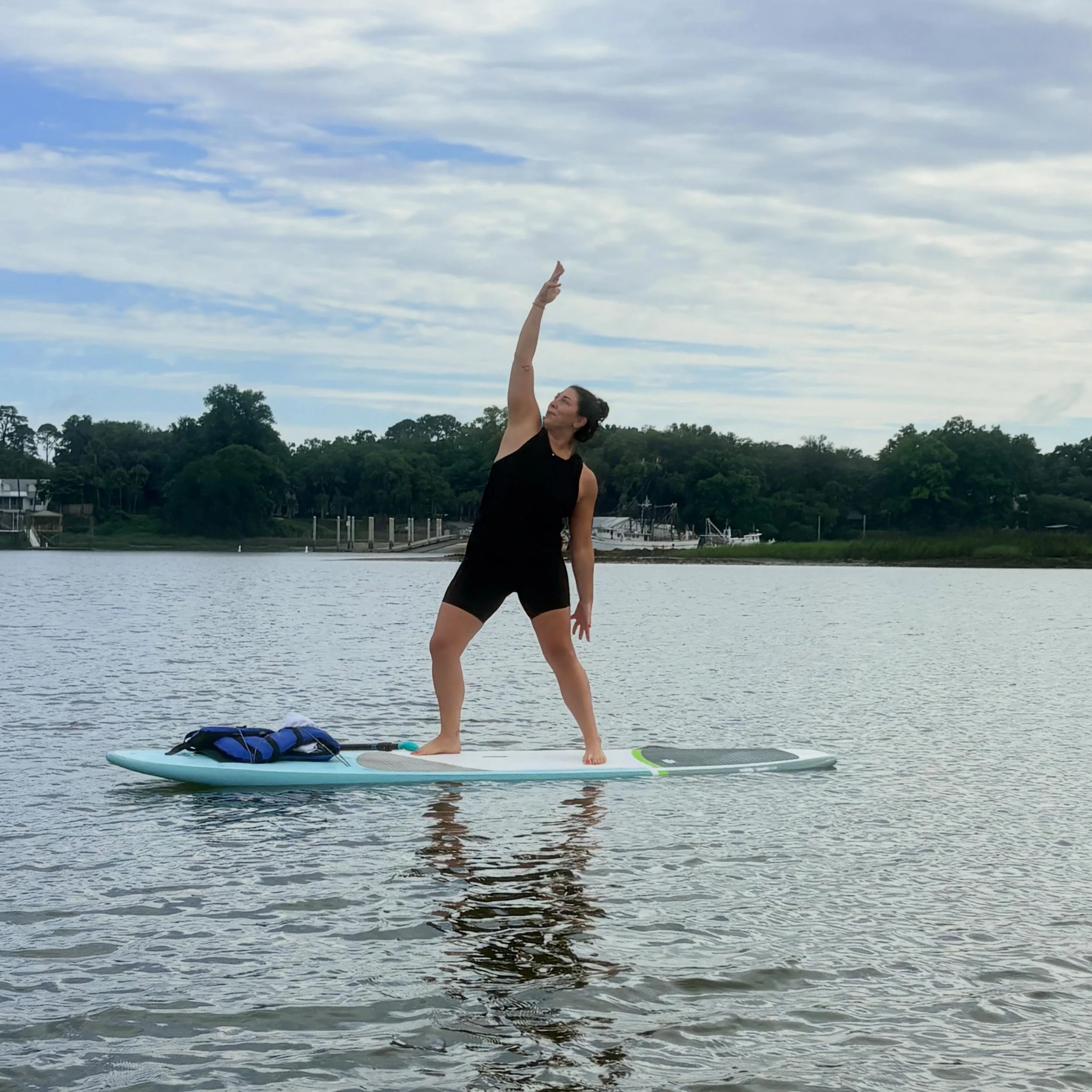 Due to the May River being a salt water and tidal environment, we cannot set a regular schedule for classes. We try to schedule classes to create the most optimal experience for you, centered around low tide in the early mornings. While it may be har
