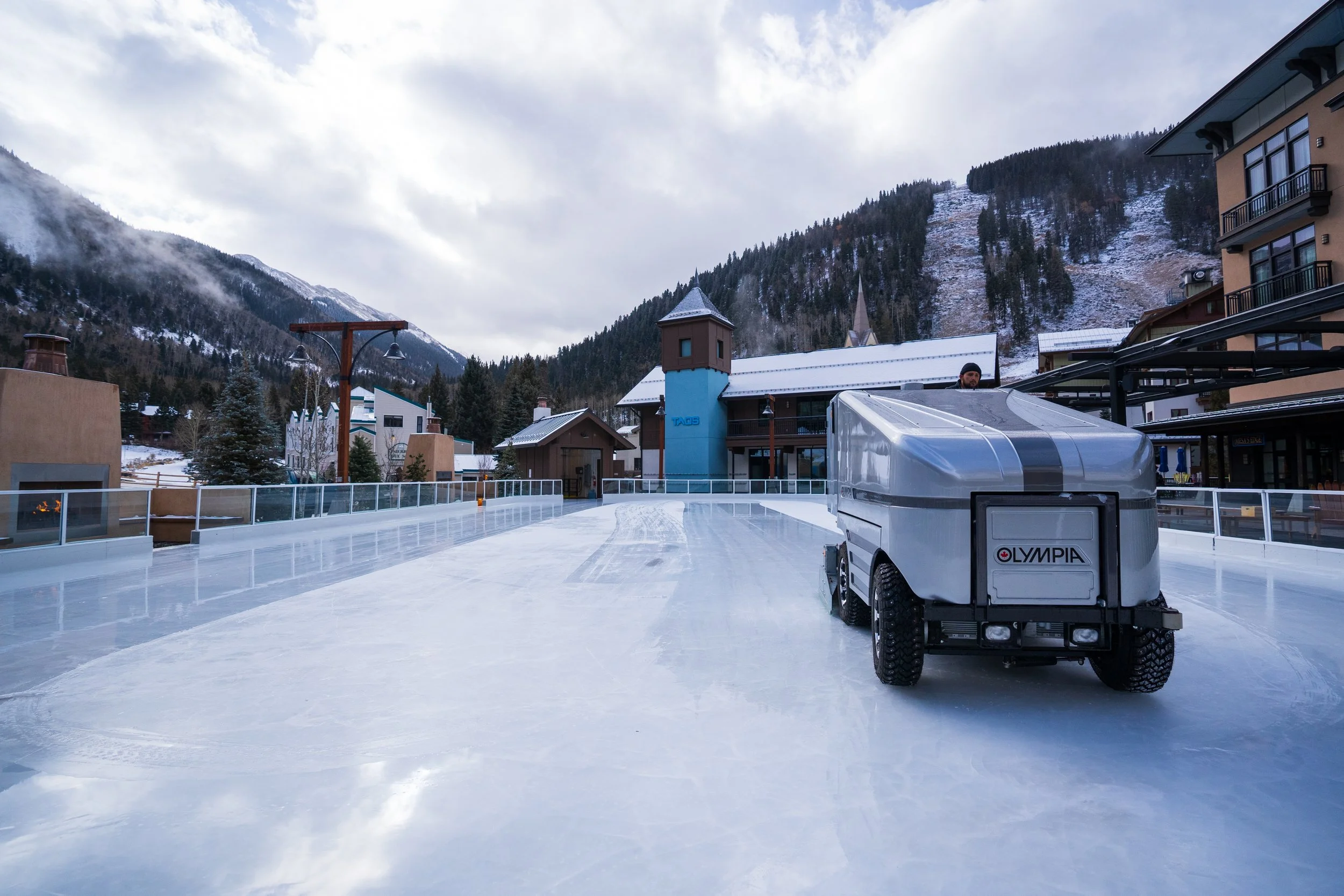 Taos-Ice Rink-15.jpg