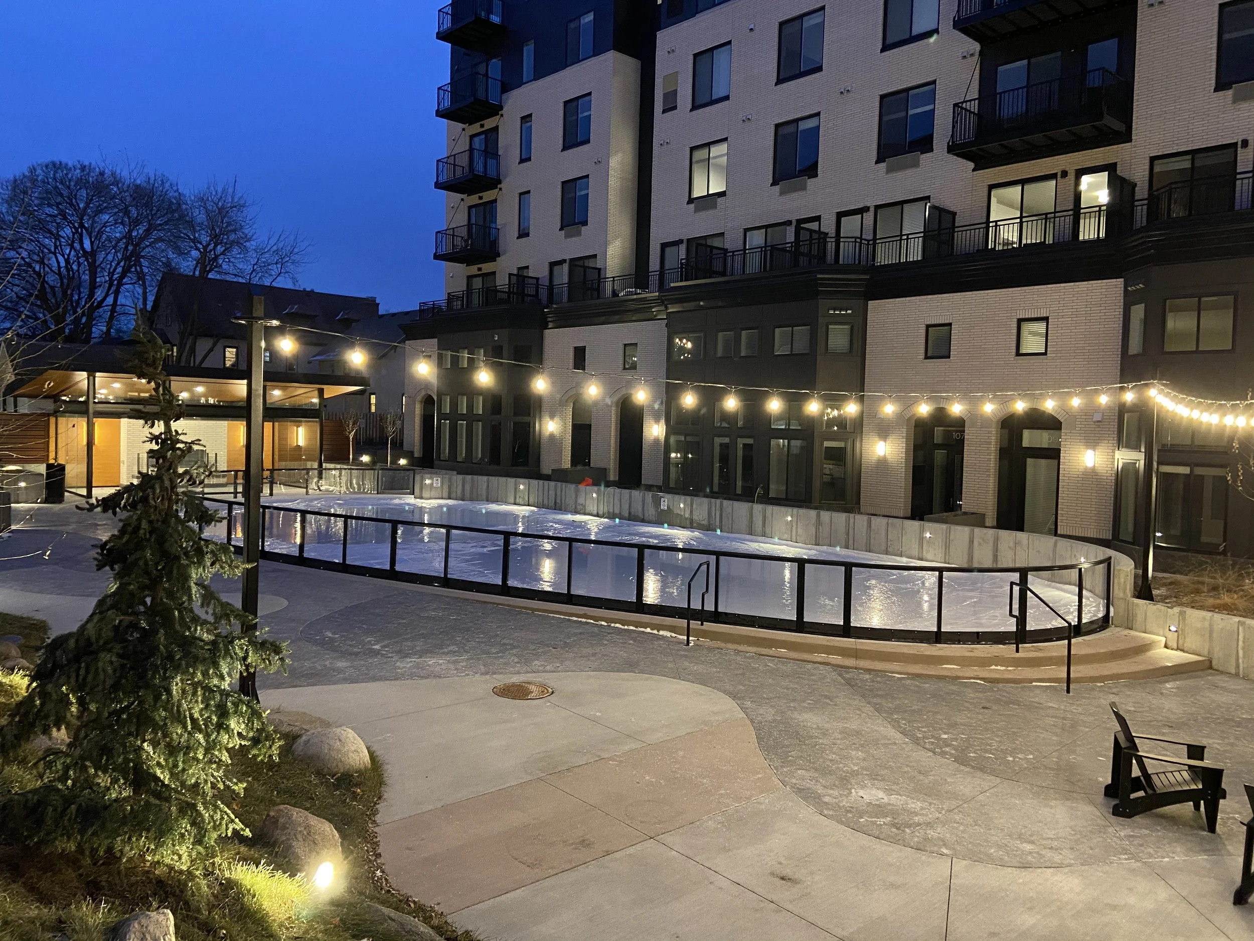 Daymark Uptown Apartments - Minneapolis, MN
