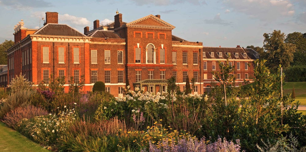 Designing Royal &amp; Historic Gardens: Lessons from Todd Longstaffe-Gowan