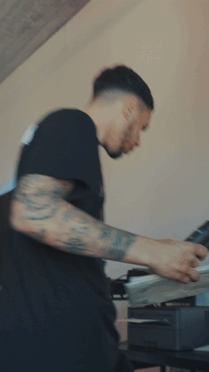 ezgif.com-resize (1).gif