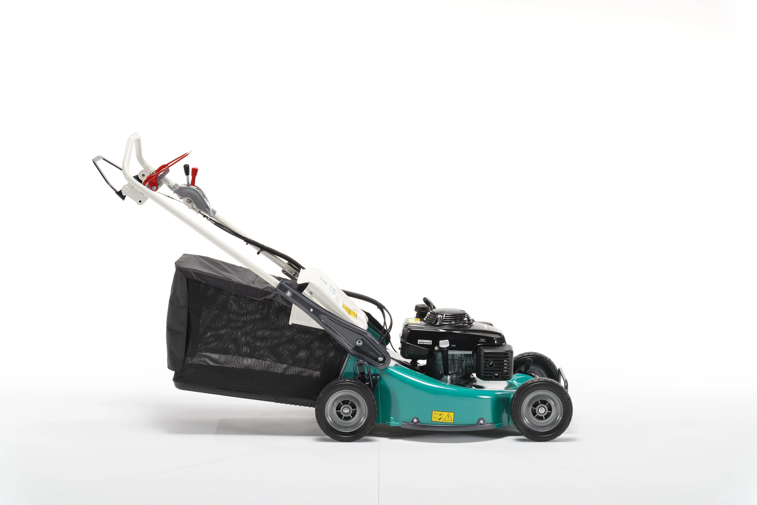 Cortacésped profesional GR537 PRO cardán