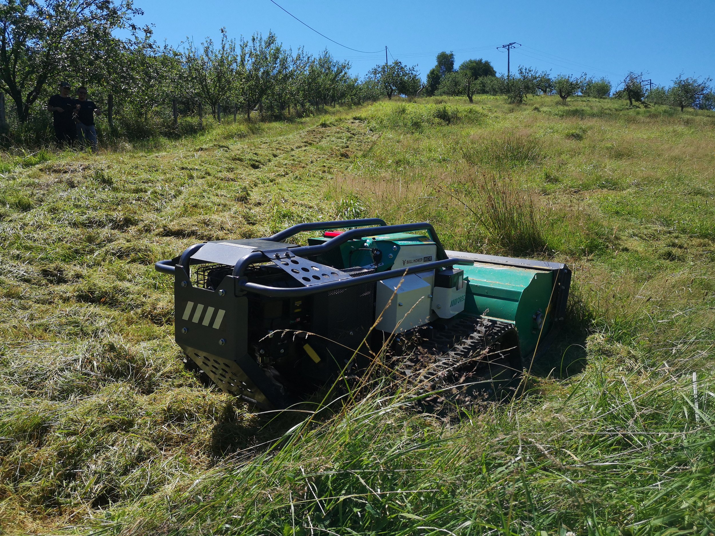 Robot-desbrozador-radiocontrol-Orec-RCHR800