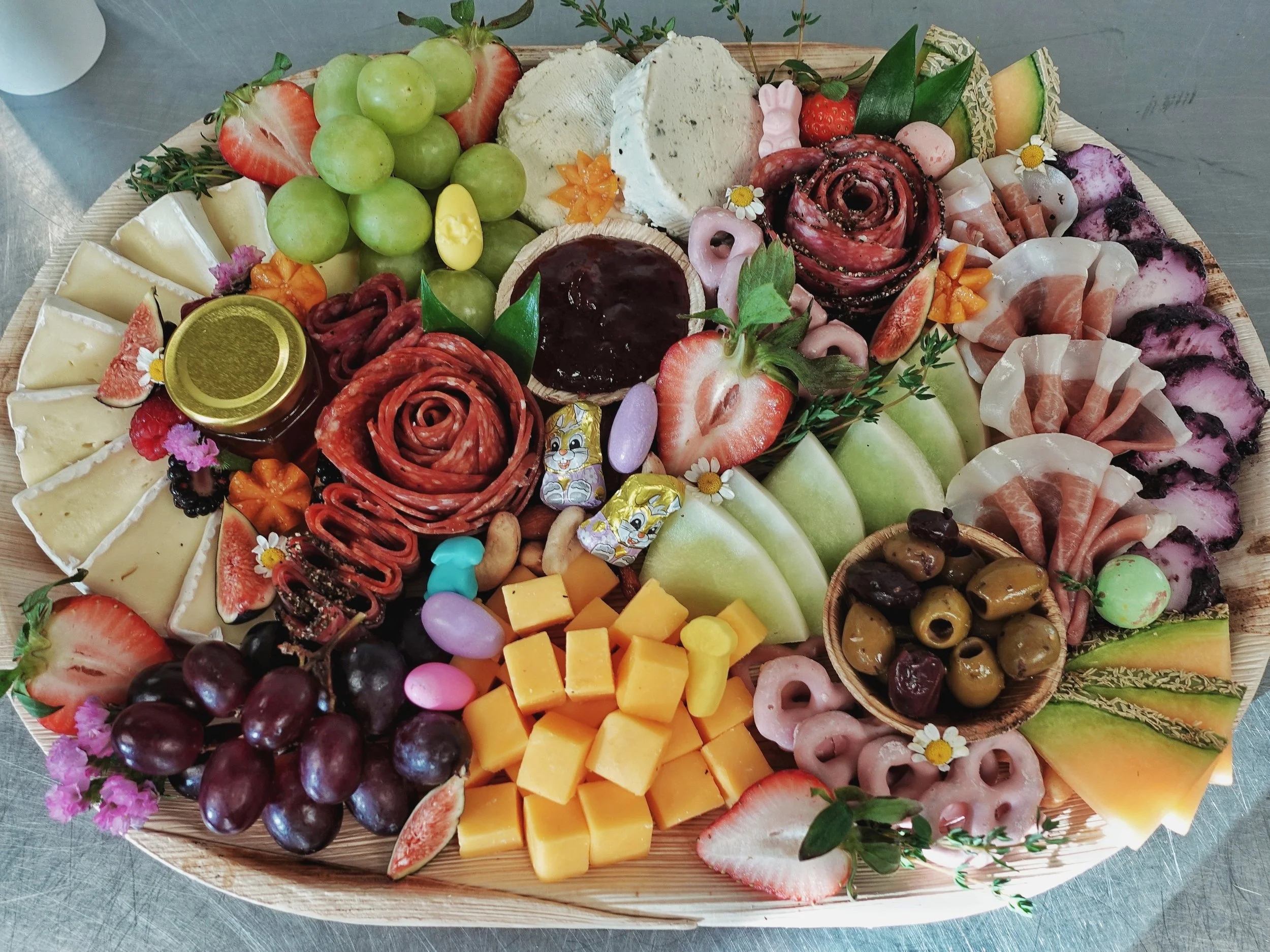 The Zilker - Large (17”x12” - Serves 8-10)