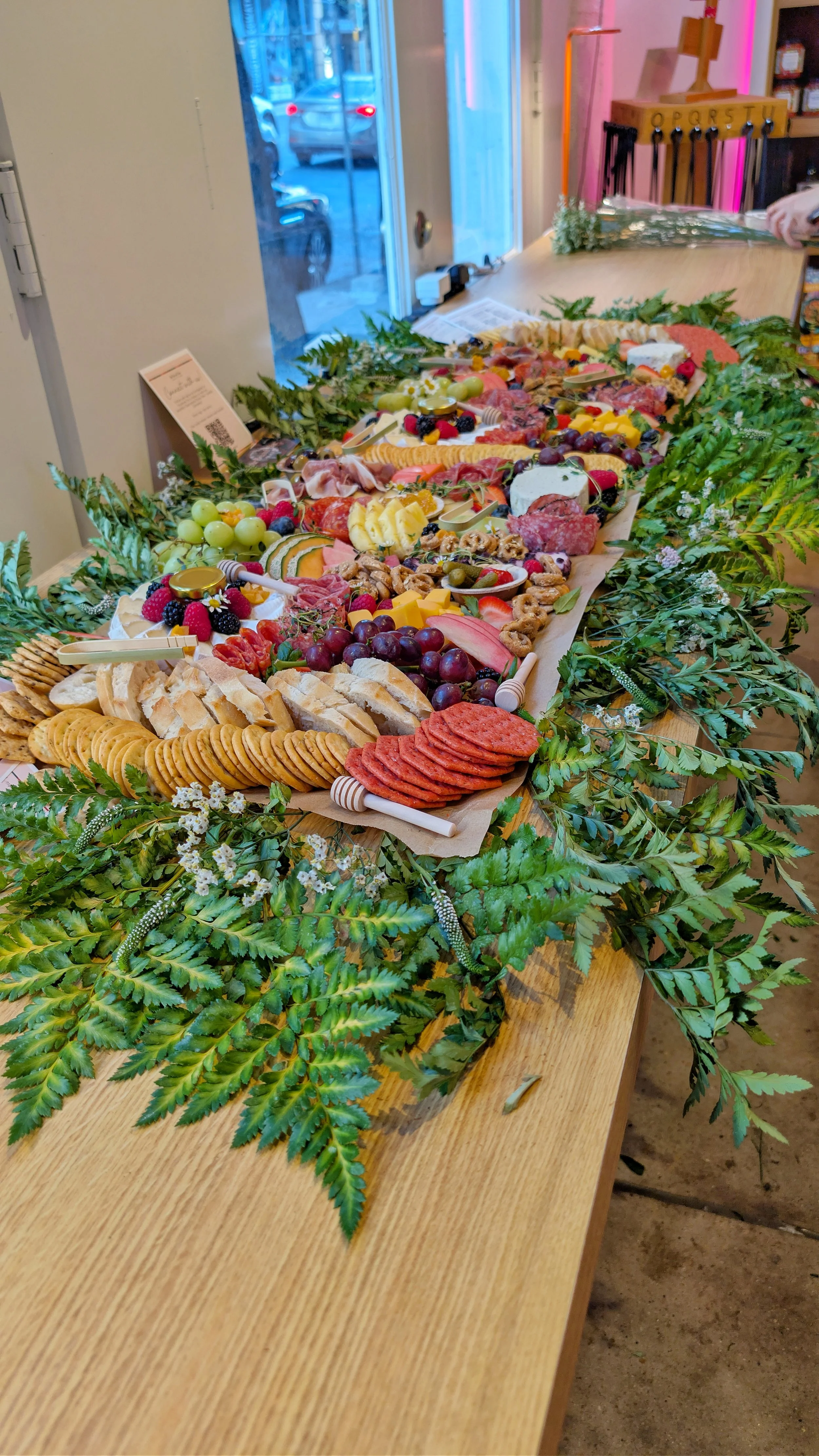 PXL_20251021_215659088.RAW-01.COVER (1).jpg