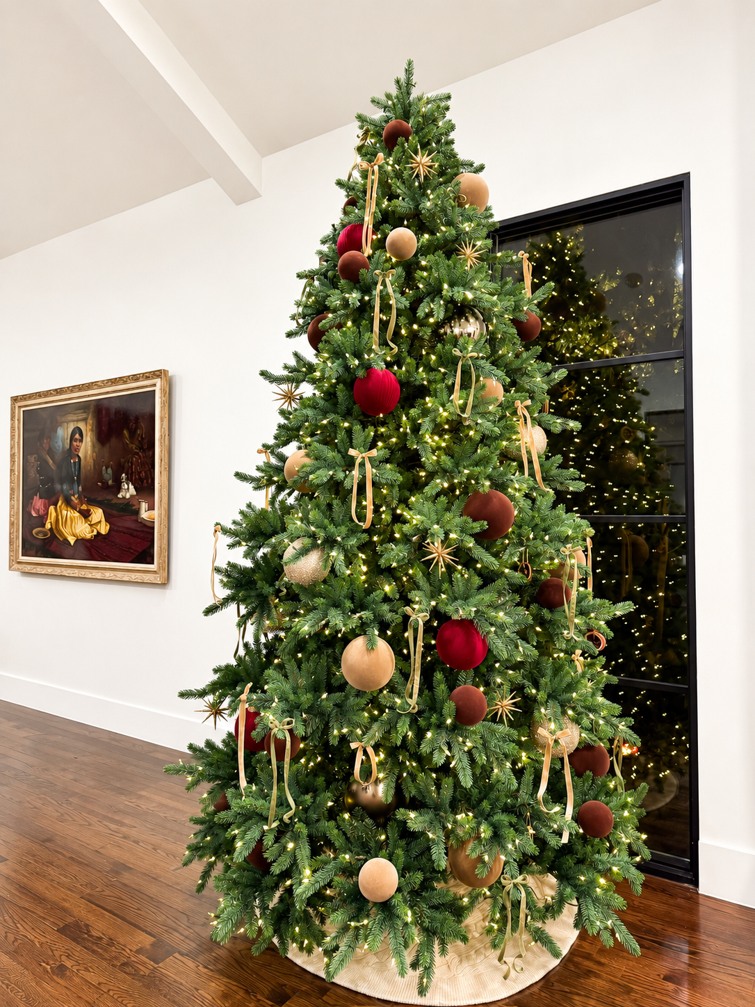 Highland Park Tree Decorator.png