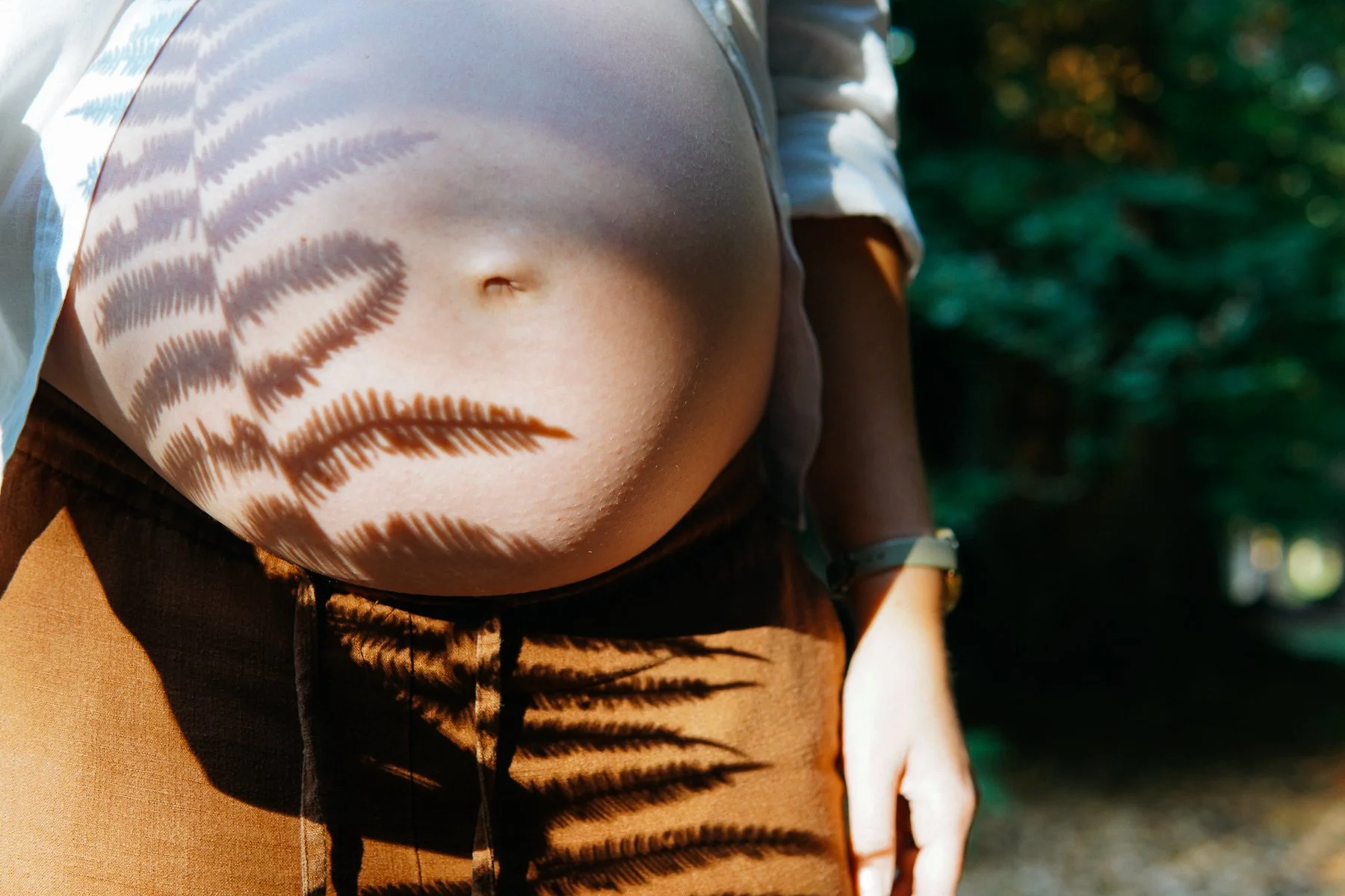 New Forest Maternity Shoot at Ornamental Drive | Timeless Photography with a Toddler