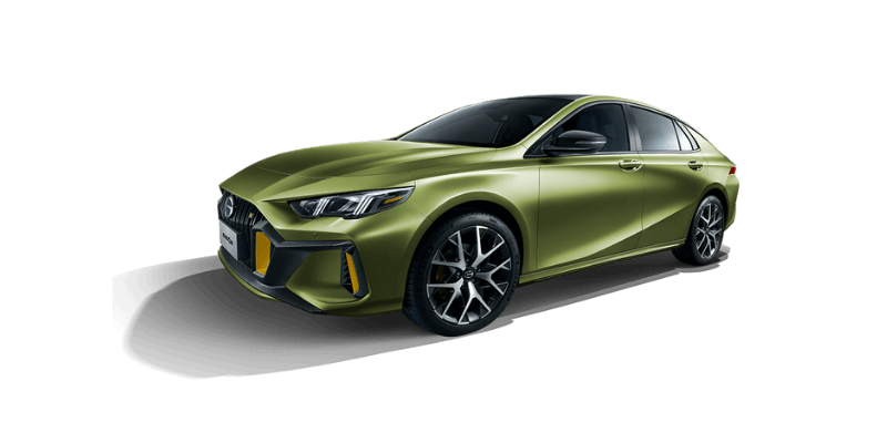 Auto sedán GAC Empow de color verde con diseño moderno y faros delanteros estrechos