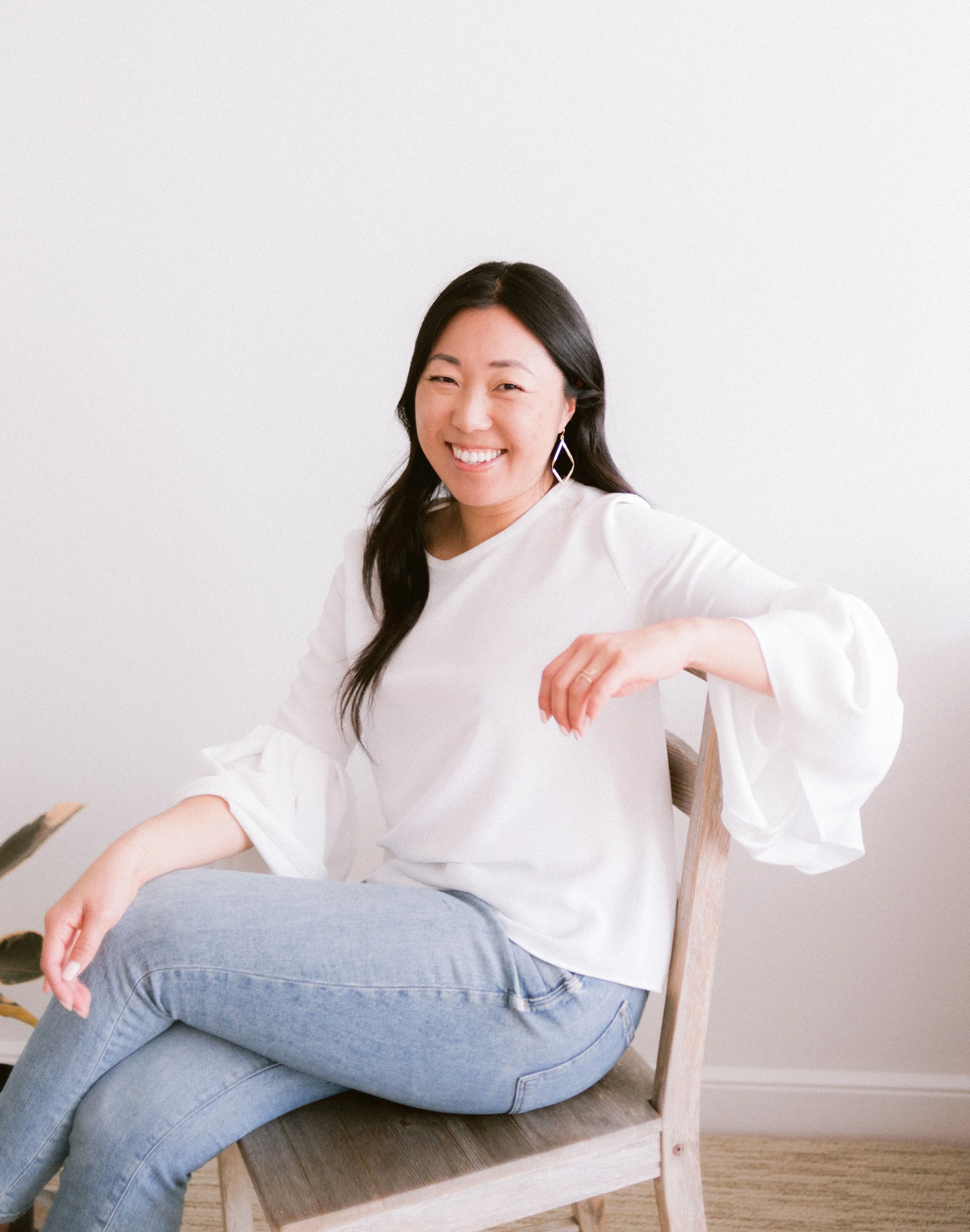 abigail-kira-aapi-anxiety-therapist-for-women