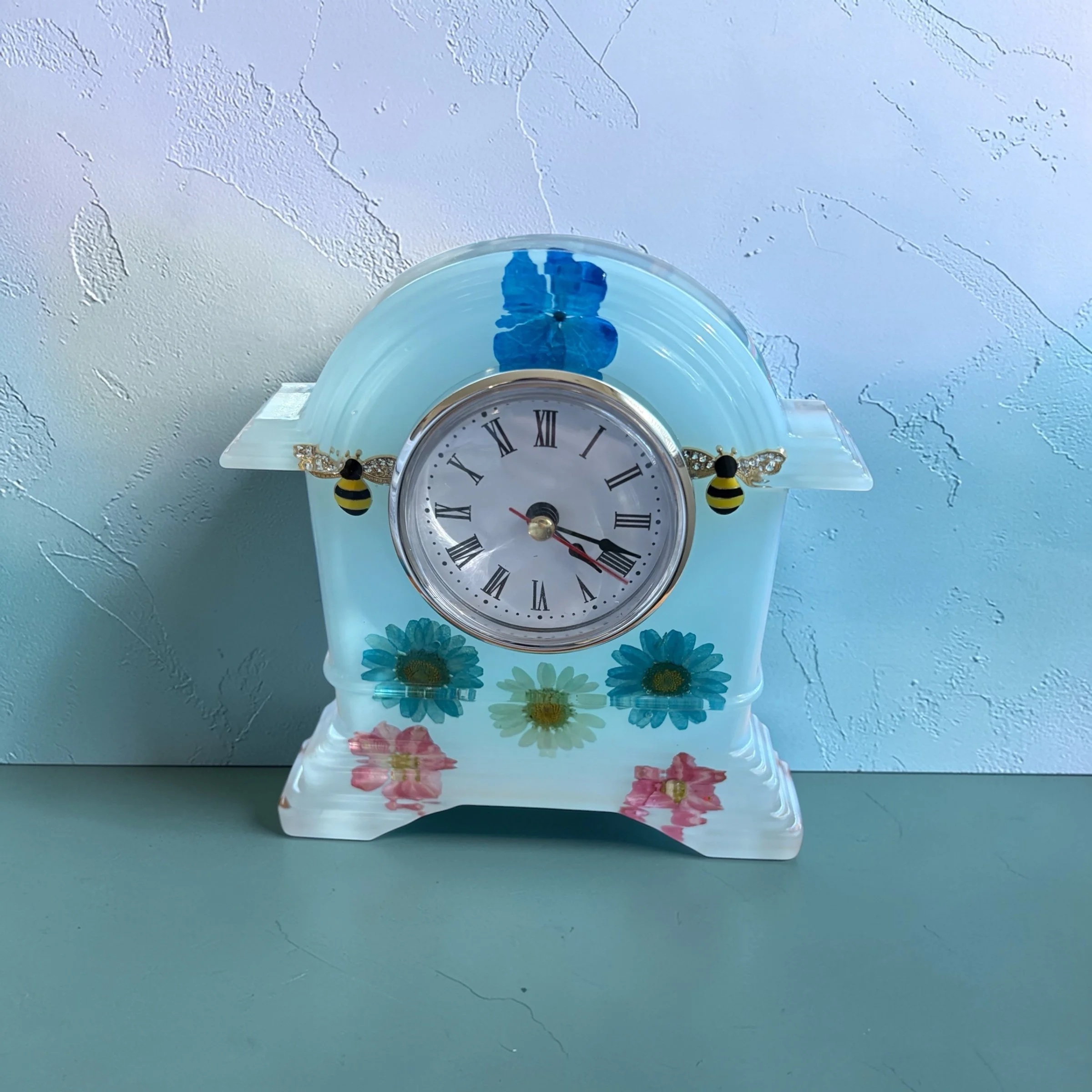 Pastel Garden Bee Resin Clock with Pressed Flowers
