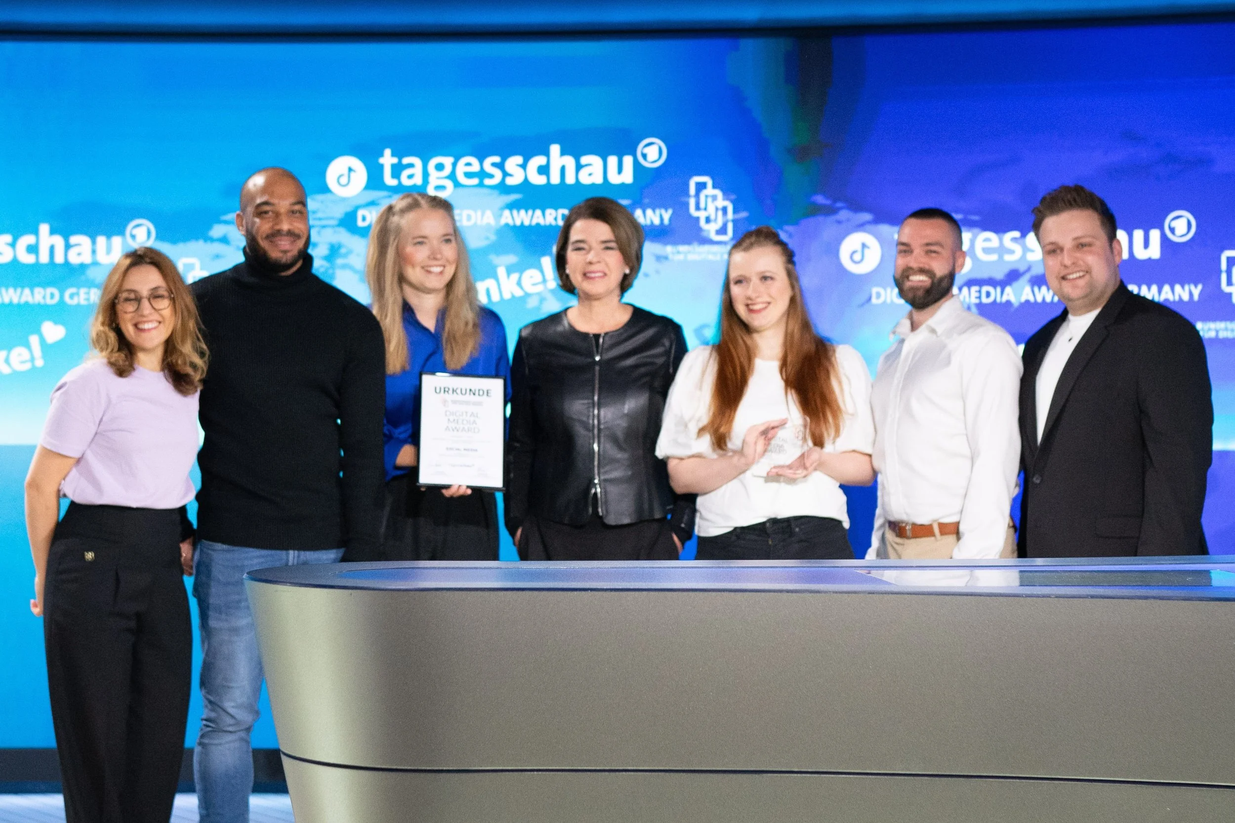 BUNDESGESELLSCHAFT FÜR DIGITALE MEDIEN x Tagesschau TikTok 3.jpg