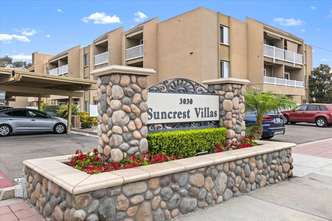 3030 Suncrest Drive Unit 102 SOLD
