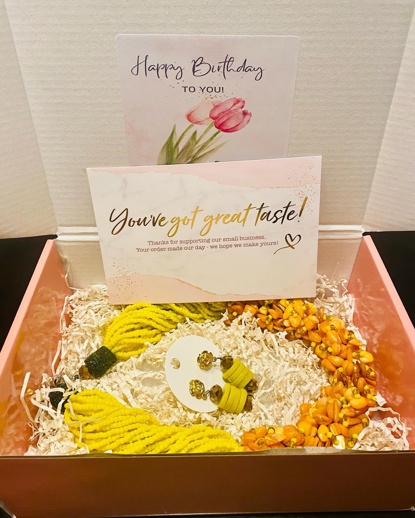 ✨ Excited to see our sunshine piece spreading joy on someone&rsquo;s special day! Our client requested a personalized birthday note, and we made it happen😍

Want to add a personal touch to your celebration? Reach out to us for your own custom creati