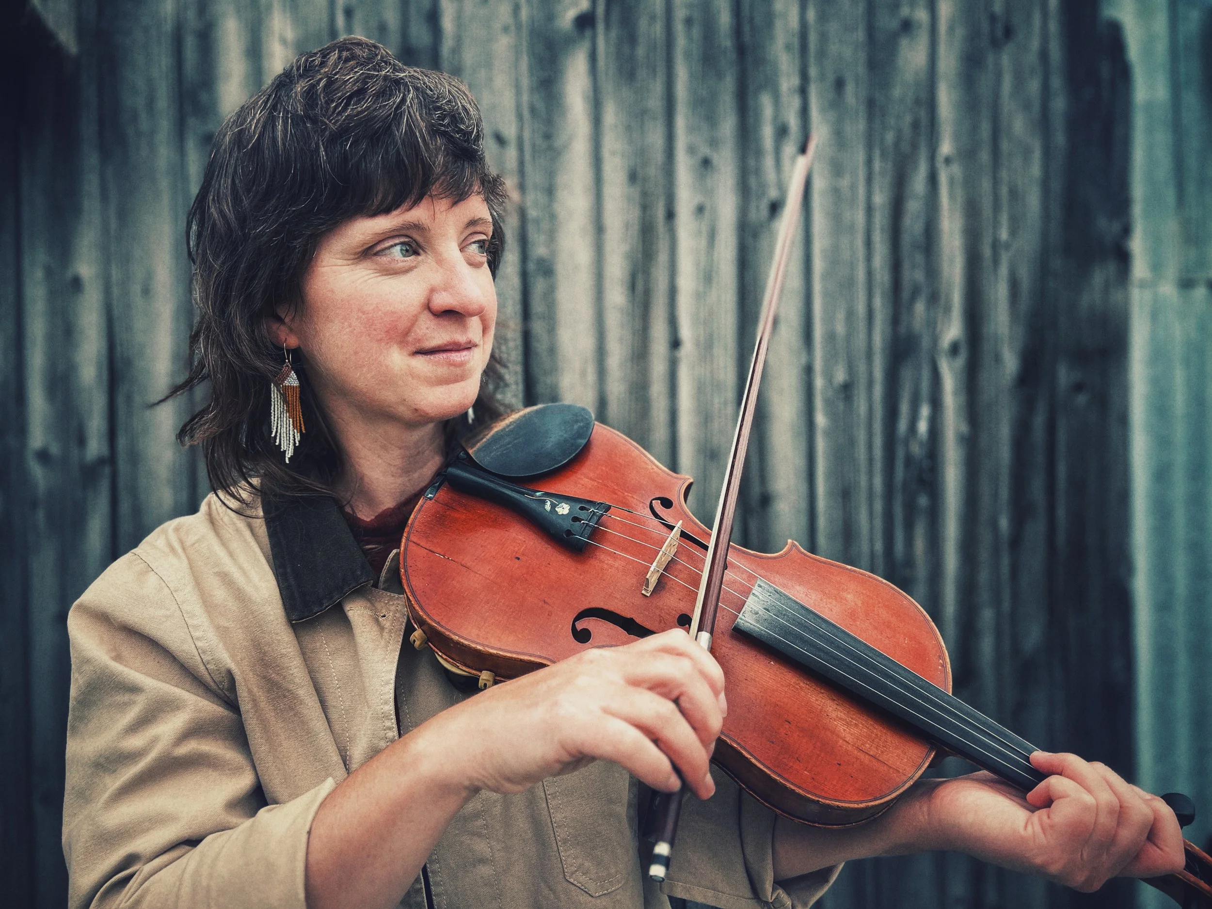 Credit Cud Eastbound