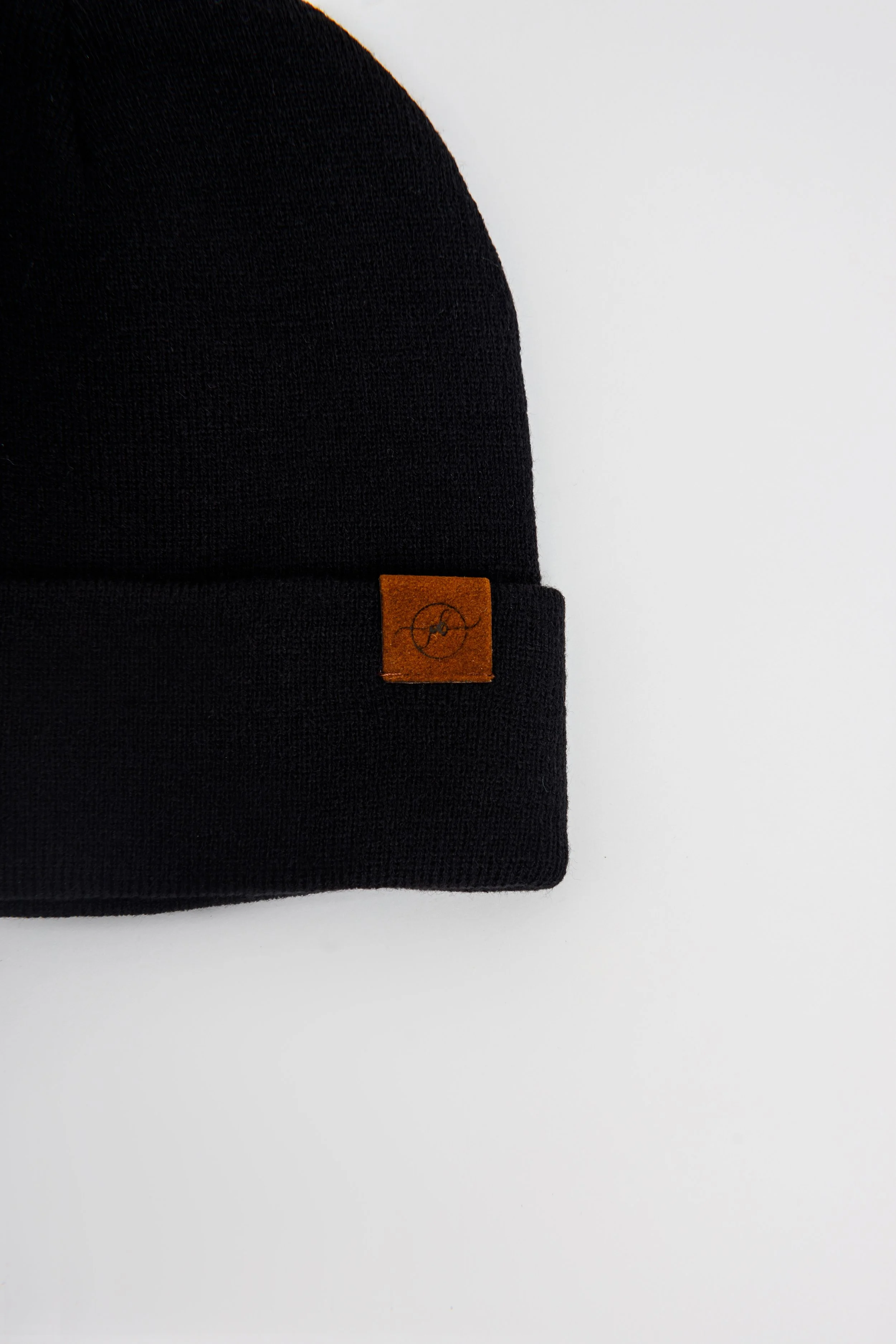 blk beanie side.jpg