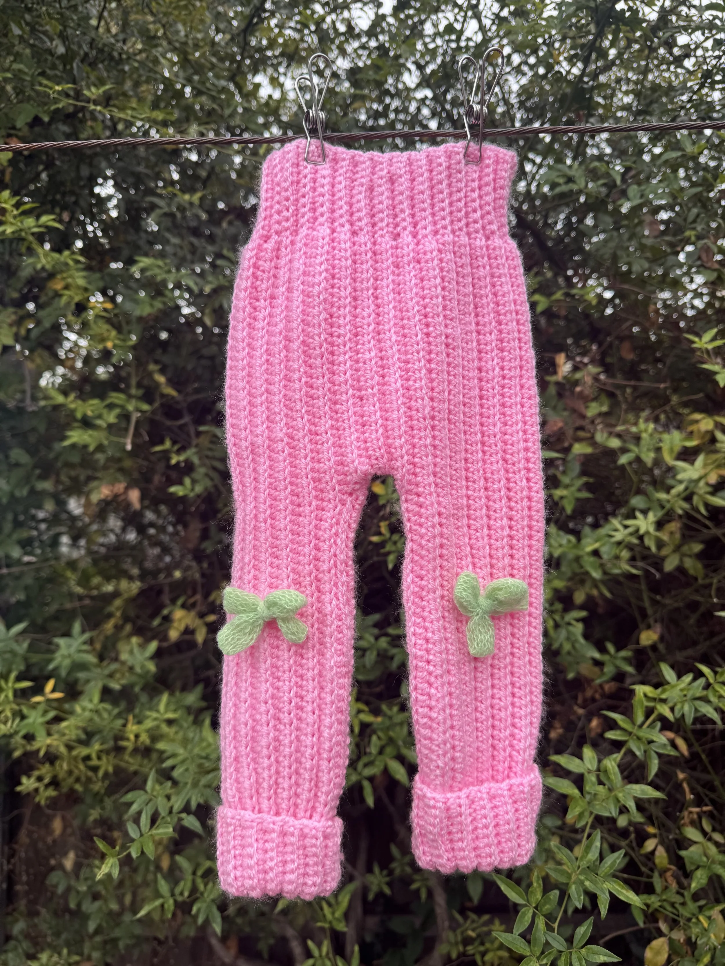 Knitted Bow Leggings - Mini Cuddle Club