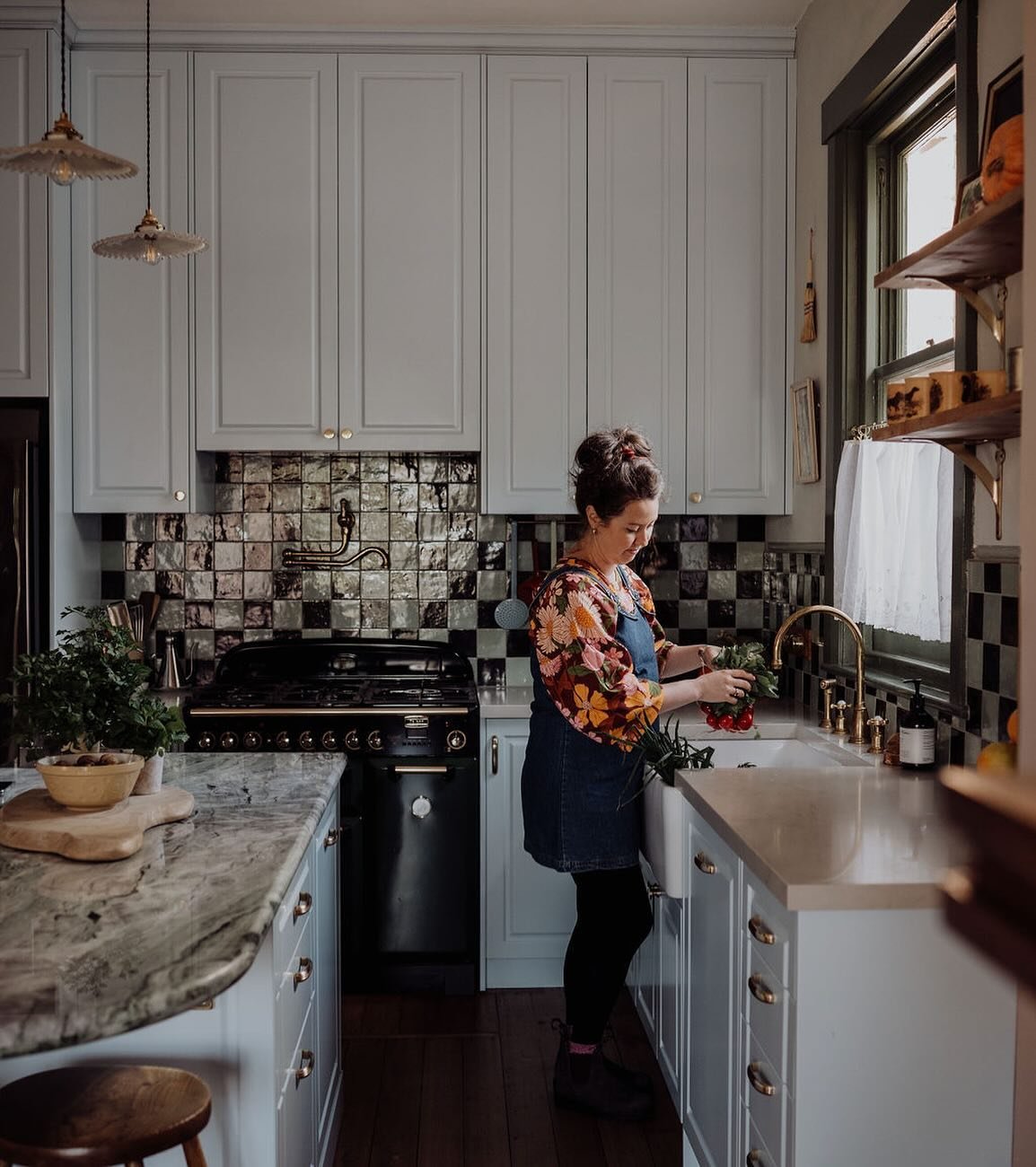The heart of my home. It was such a joy to design this space from scratch and create the kitchen of my dreams. 📷 @love_annacritchley