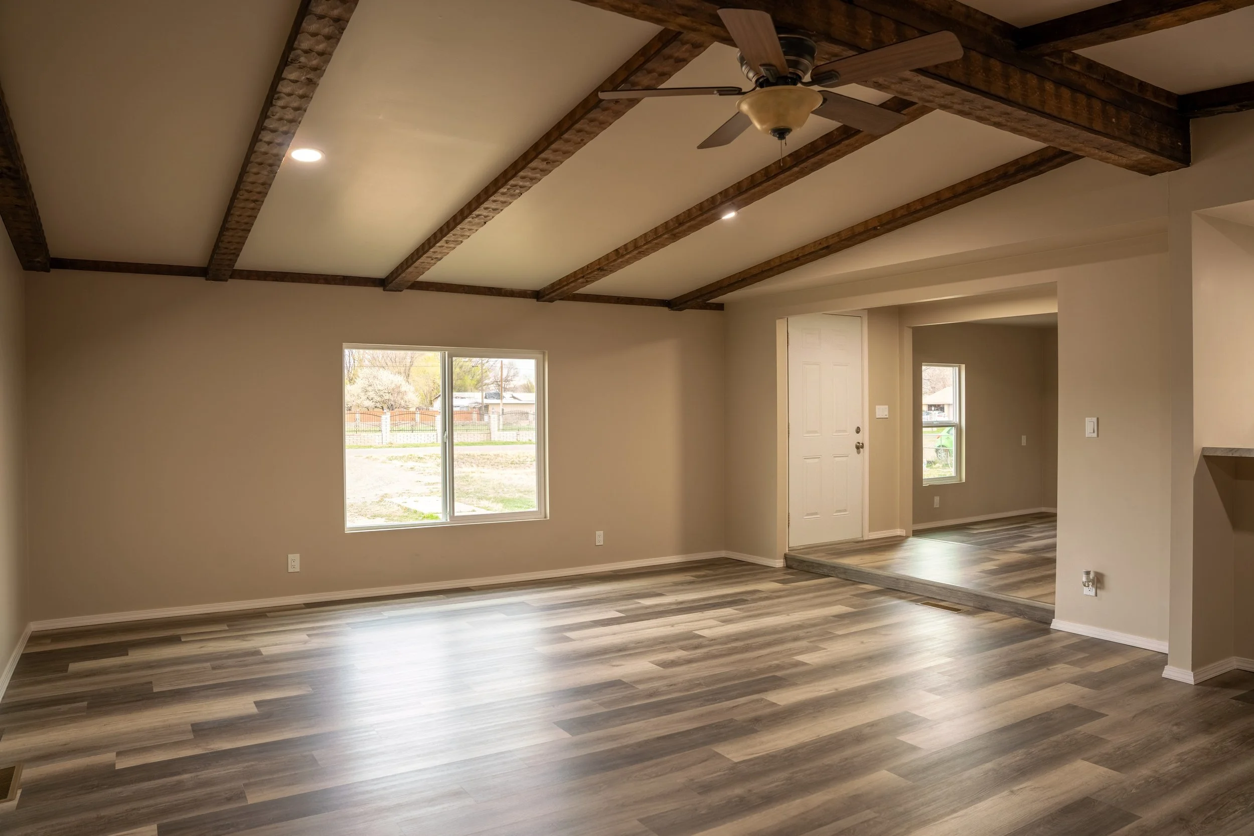 A7R02855-HDR.jpg