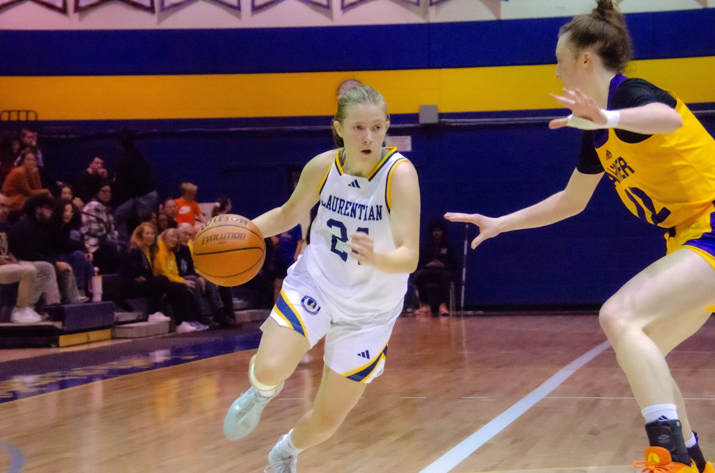 Nov08 vs Laurier W (120 of 153).jpg