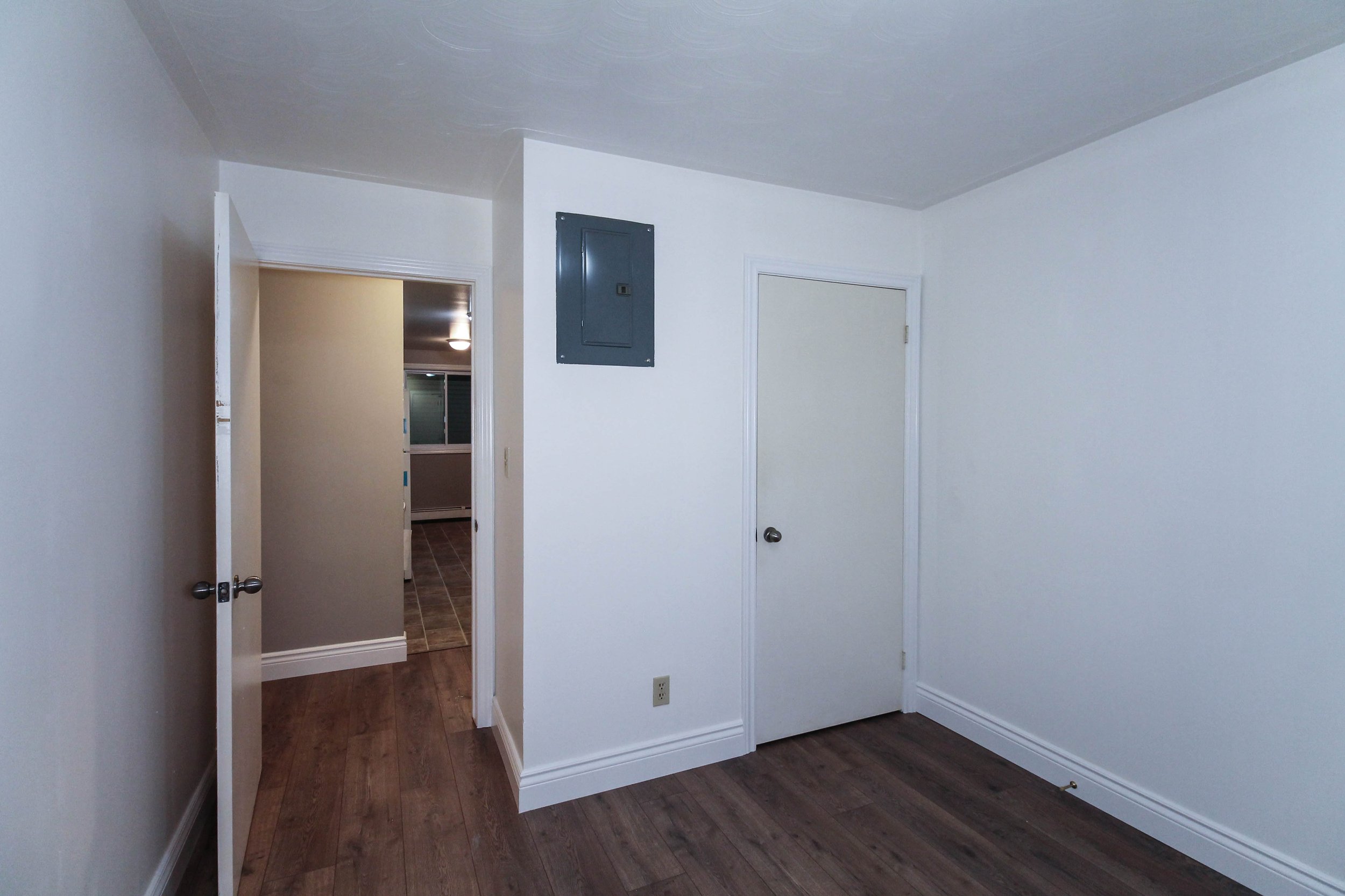 1182 Lorraine (11 of 16).jpg