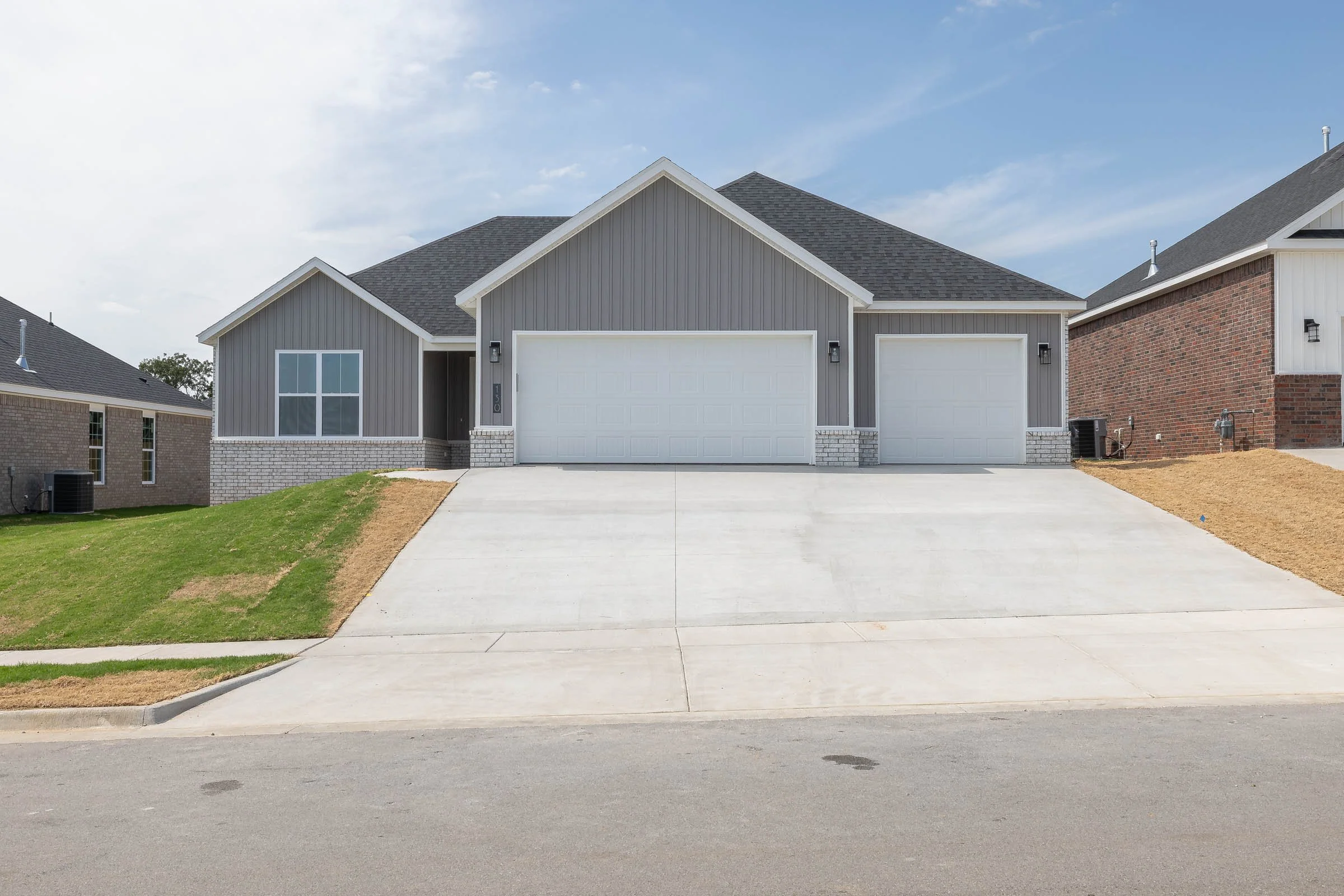 130EagleMtn_exterior(10of33).jpg