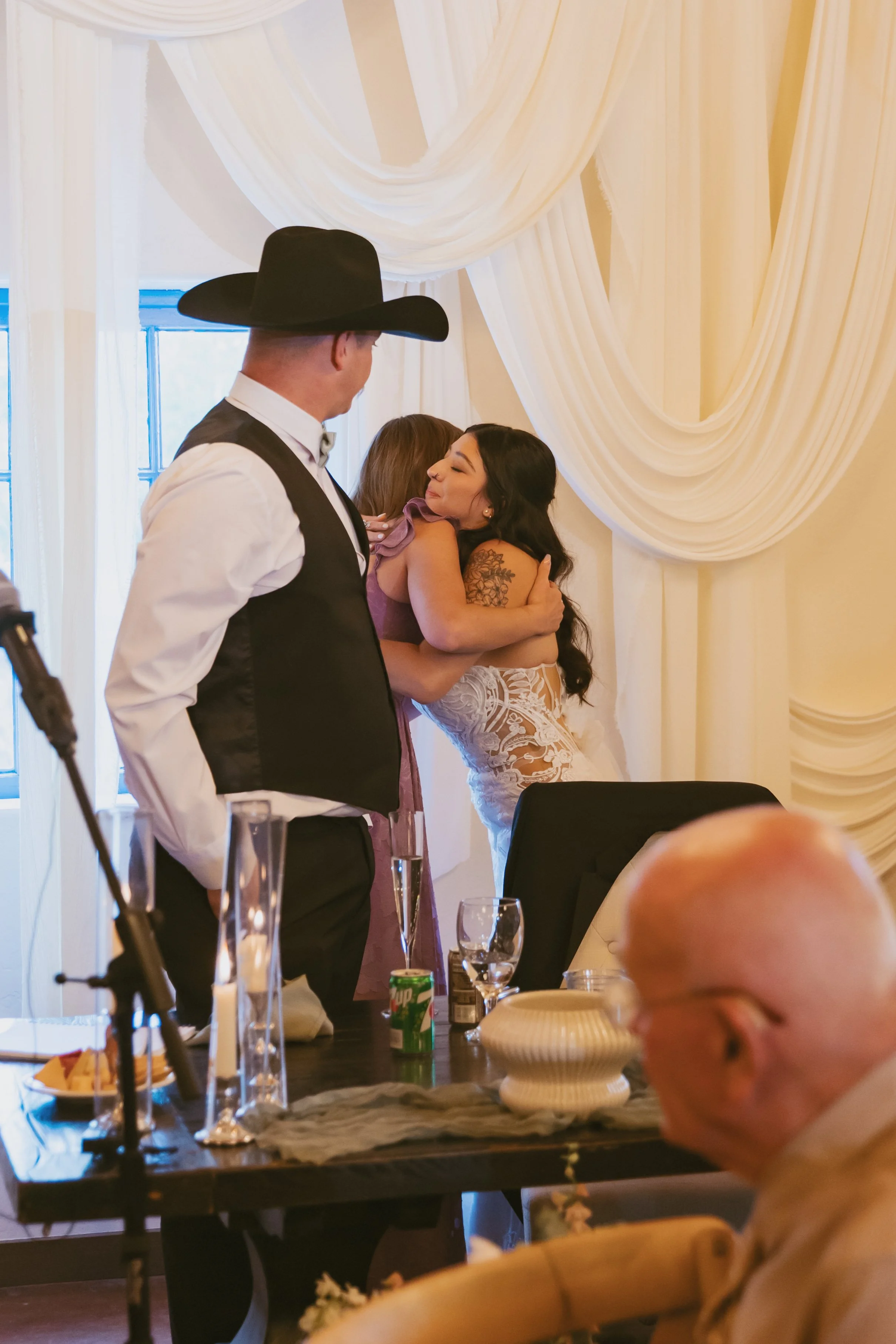 Regan + Joel Wedding The blue door Reception Heart and Seoul Photography243.jpg