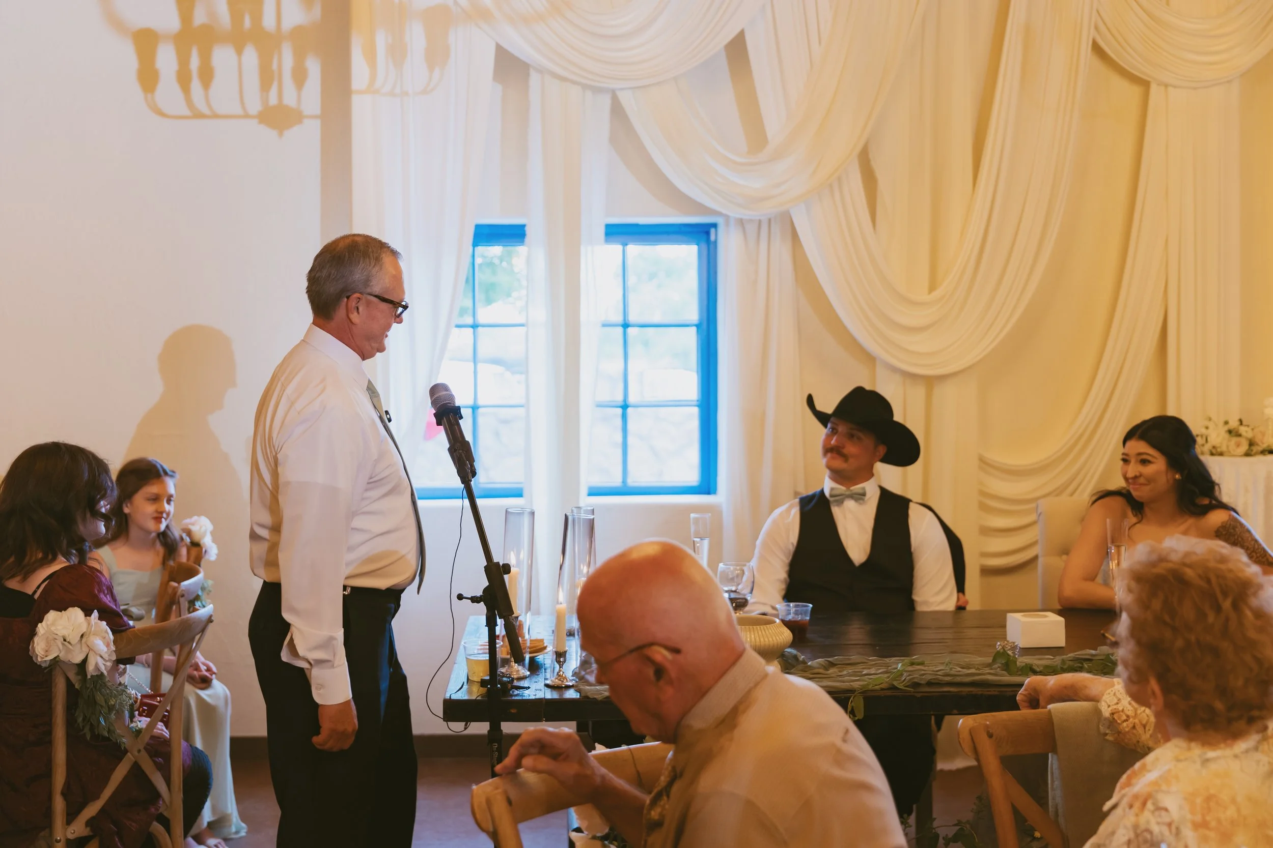 Regan + Joel Wedding The blue door Reception Heart and Seoul Photography249.jpg