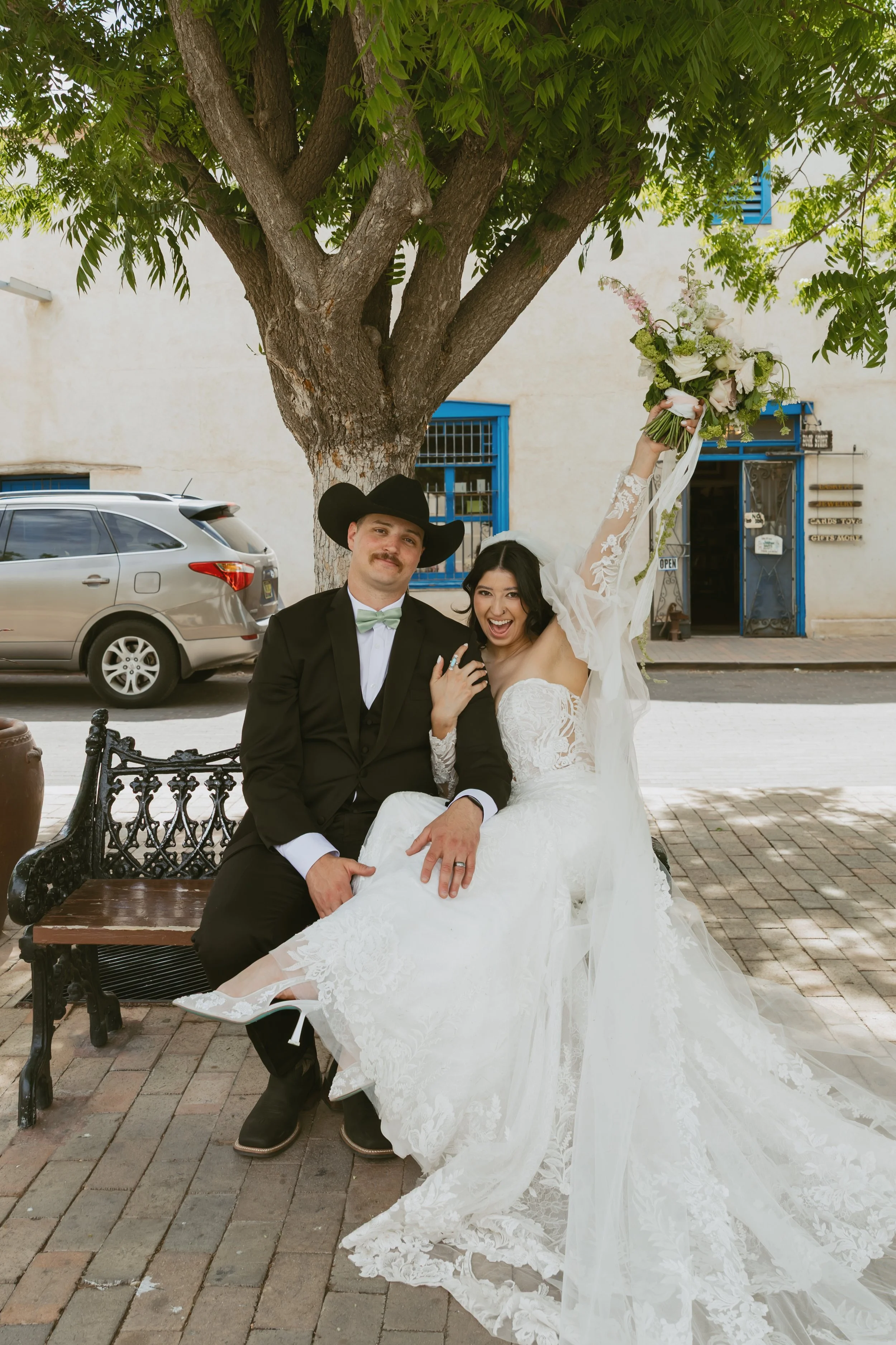 Regan + Joel Wedding The blue door Couple Heart and Seoul Photography55.jpg