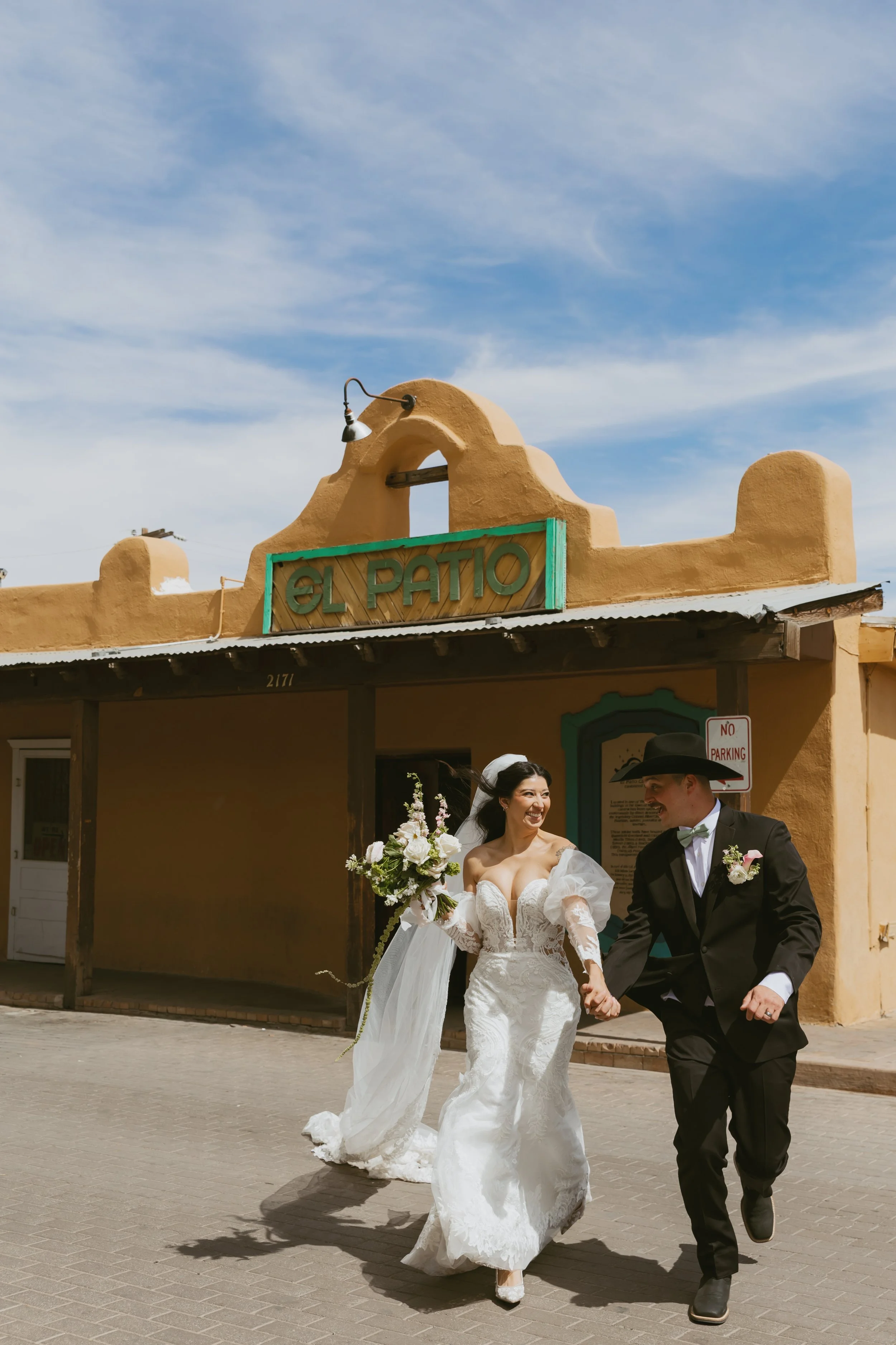 Regan + Joel Wedding The blue door Couple Heart and Seoul Photography115.jpg